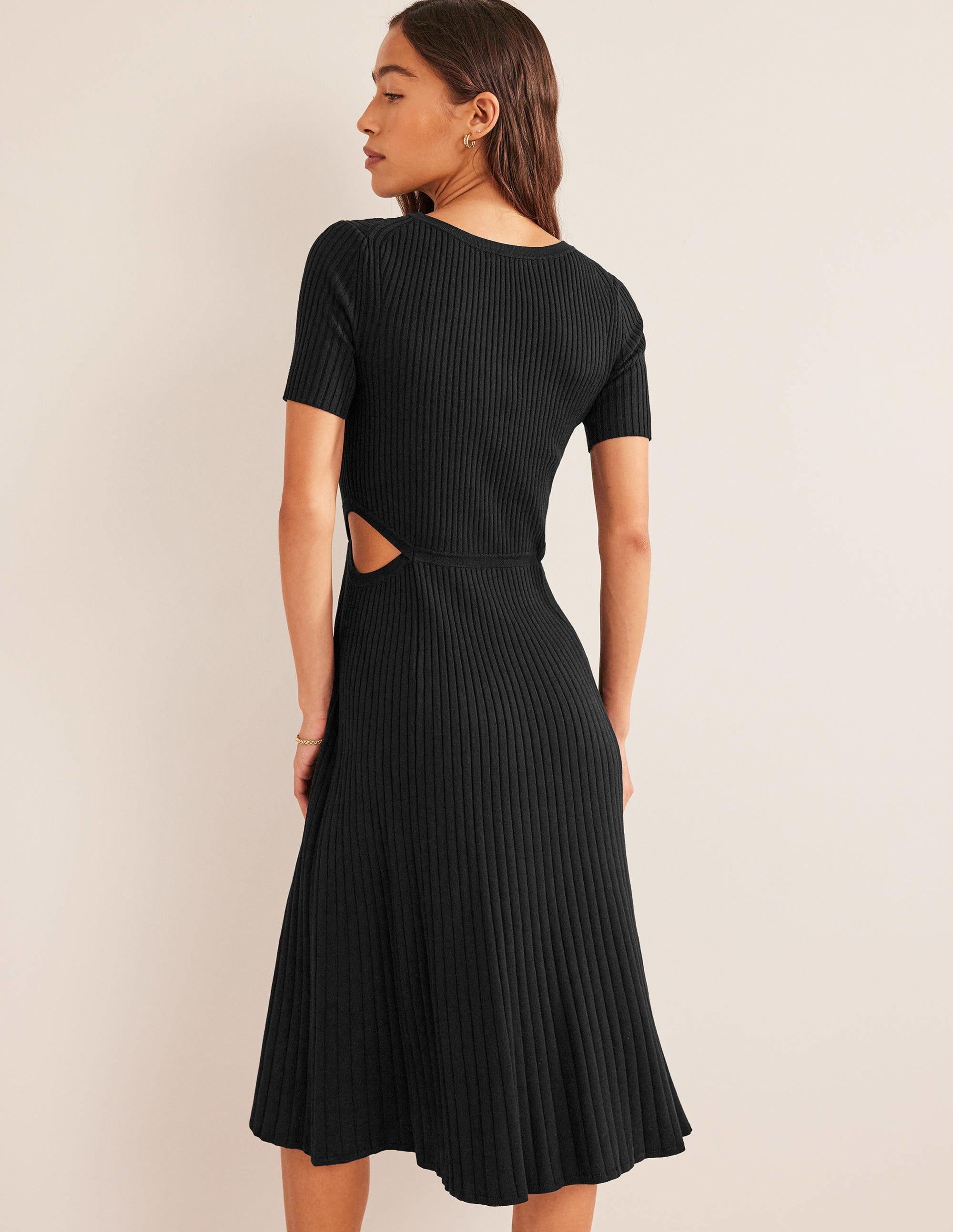 Cut Out Knitted Midi Dress-Black - Image 3