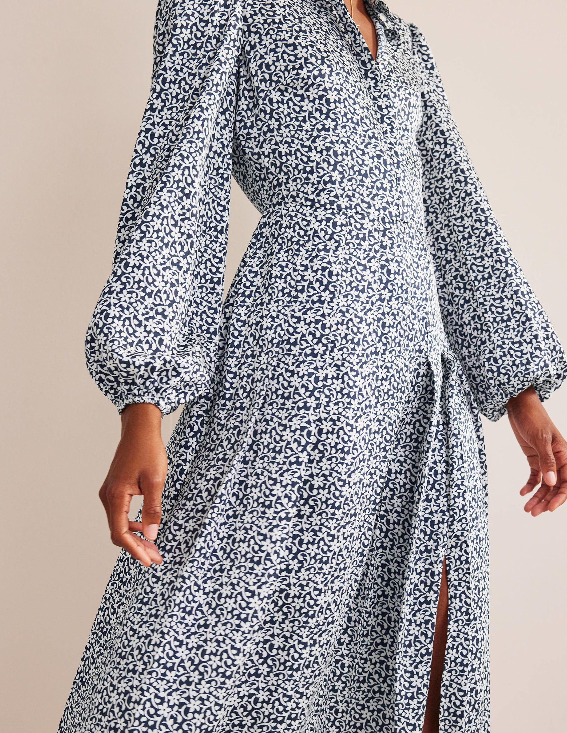 Pleated Skirt Midi Shirt Dress-Navy, Flower Stem-3