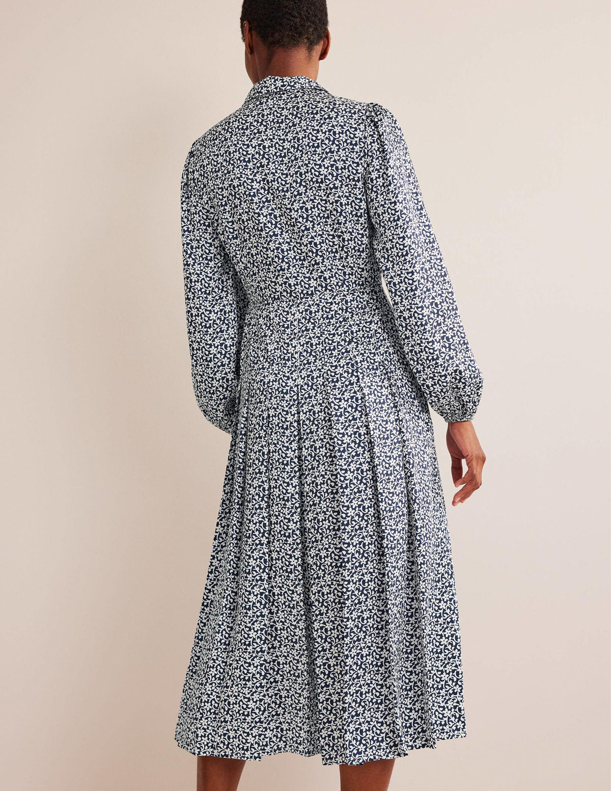 Pleated Skirt Midi Shirt Dress-Navy, Flower Stem - Image 4