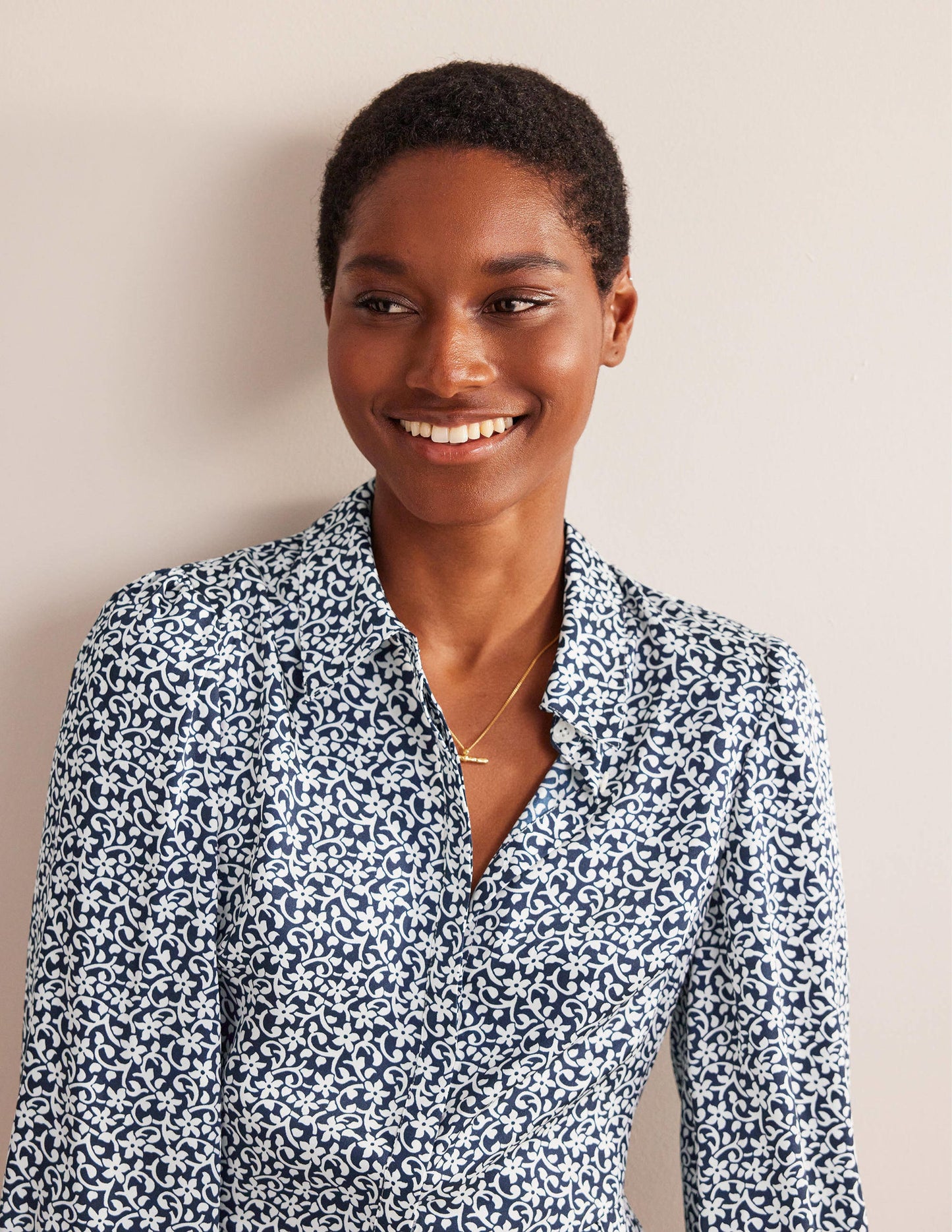 Pleated Skirt Midi Shirt Dress-Navy, Flower Stem