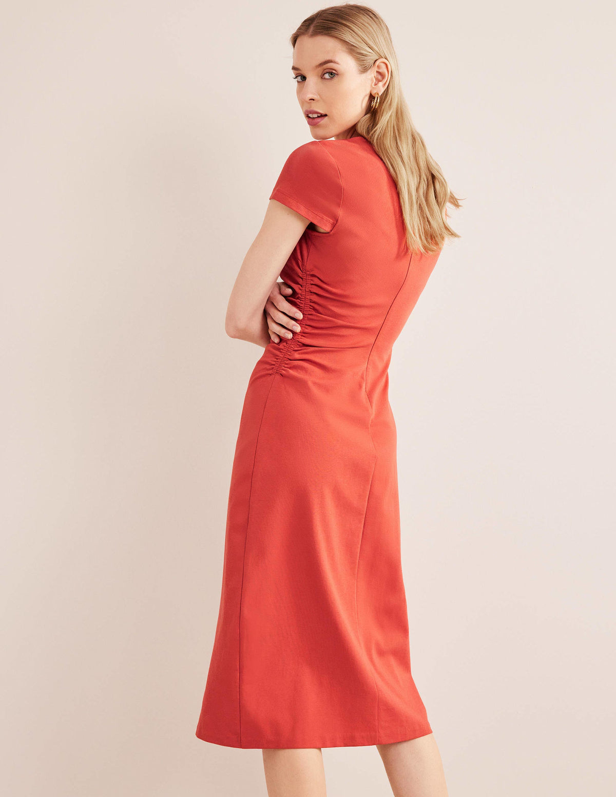 Side Ruched Jersey Midi Dress-Tomato - Image 3
