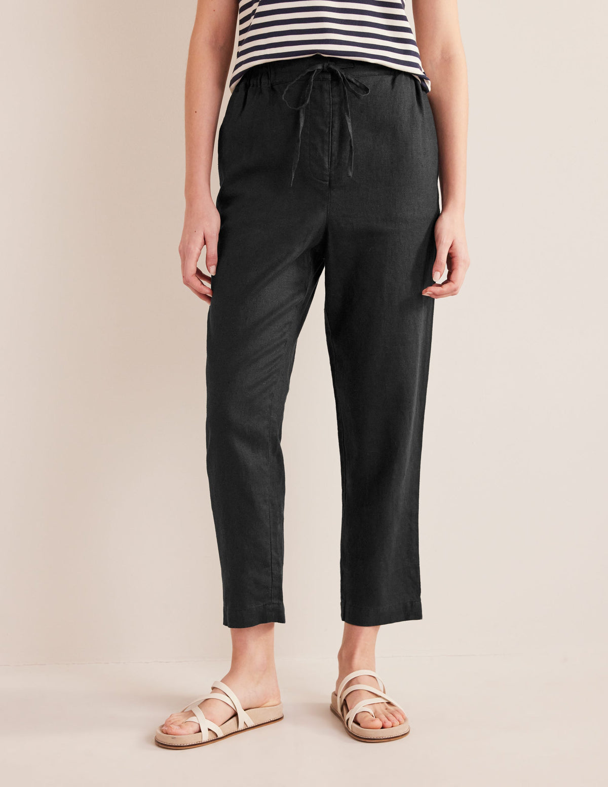 Relaxed Linen Pull On Trousers-Black - Image 4