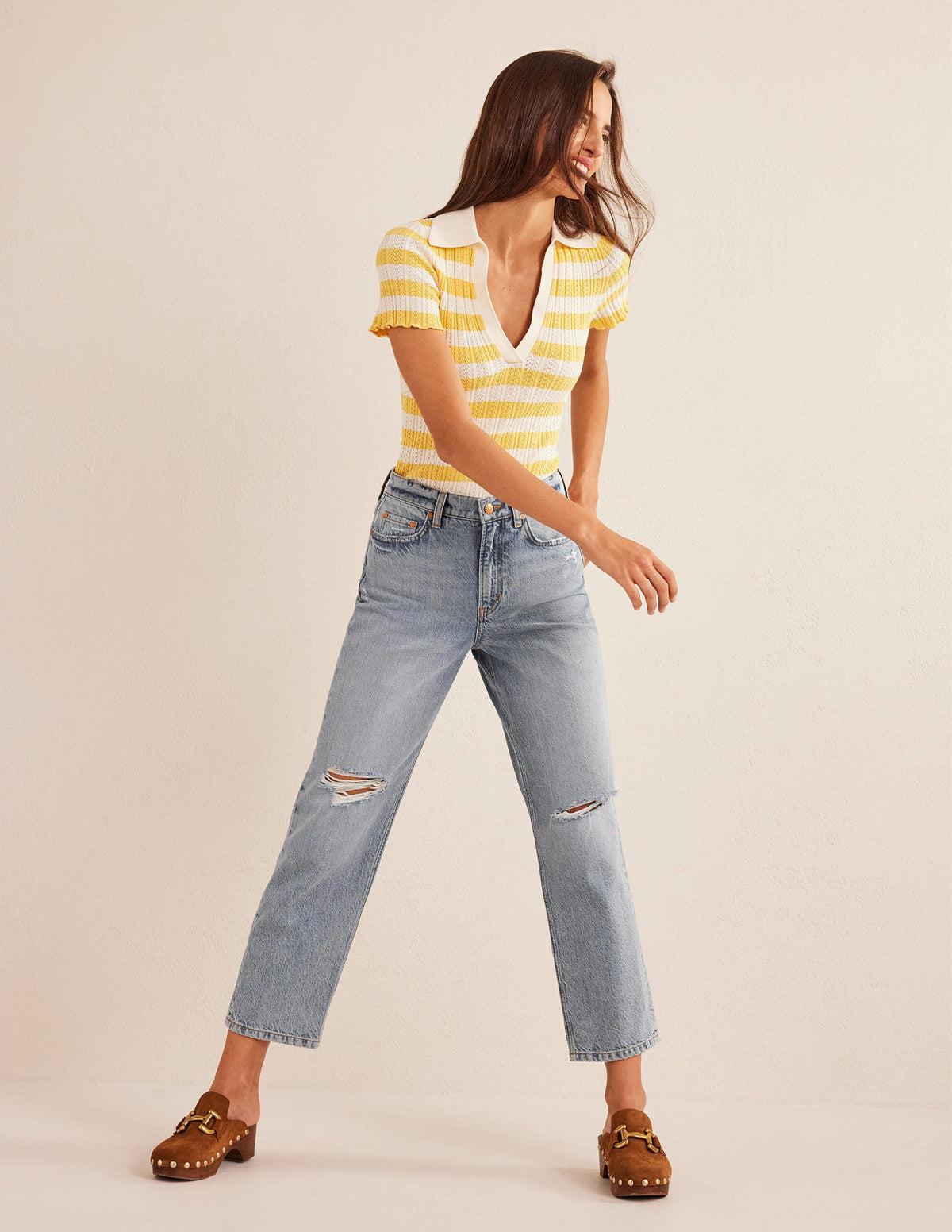 Mid Rise Loose Jeans-Mid Wash - Image 1