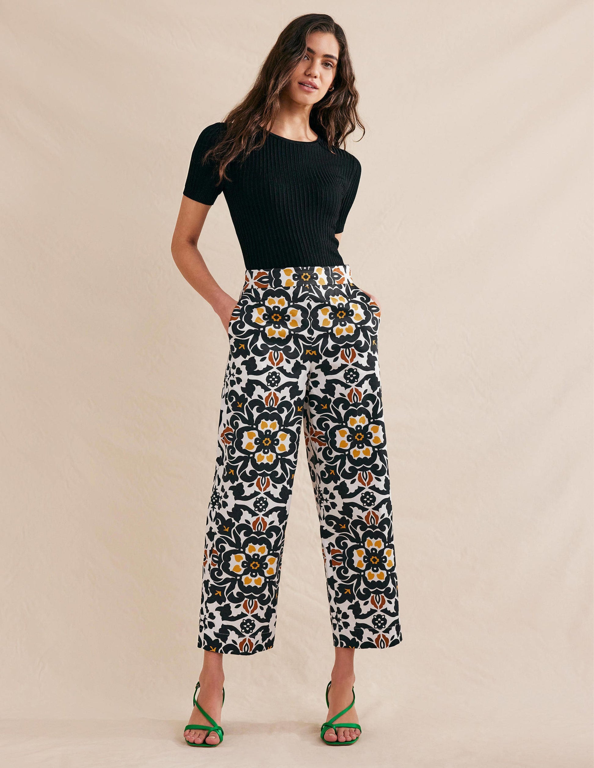 Printed Crop Trousers-Black, Opulent Pome-1