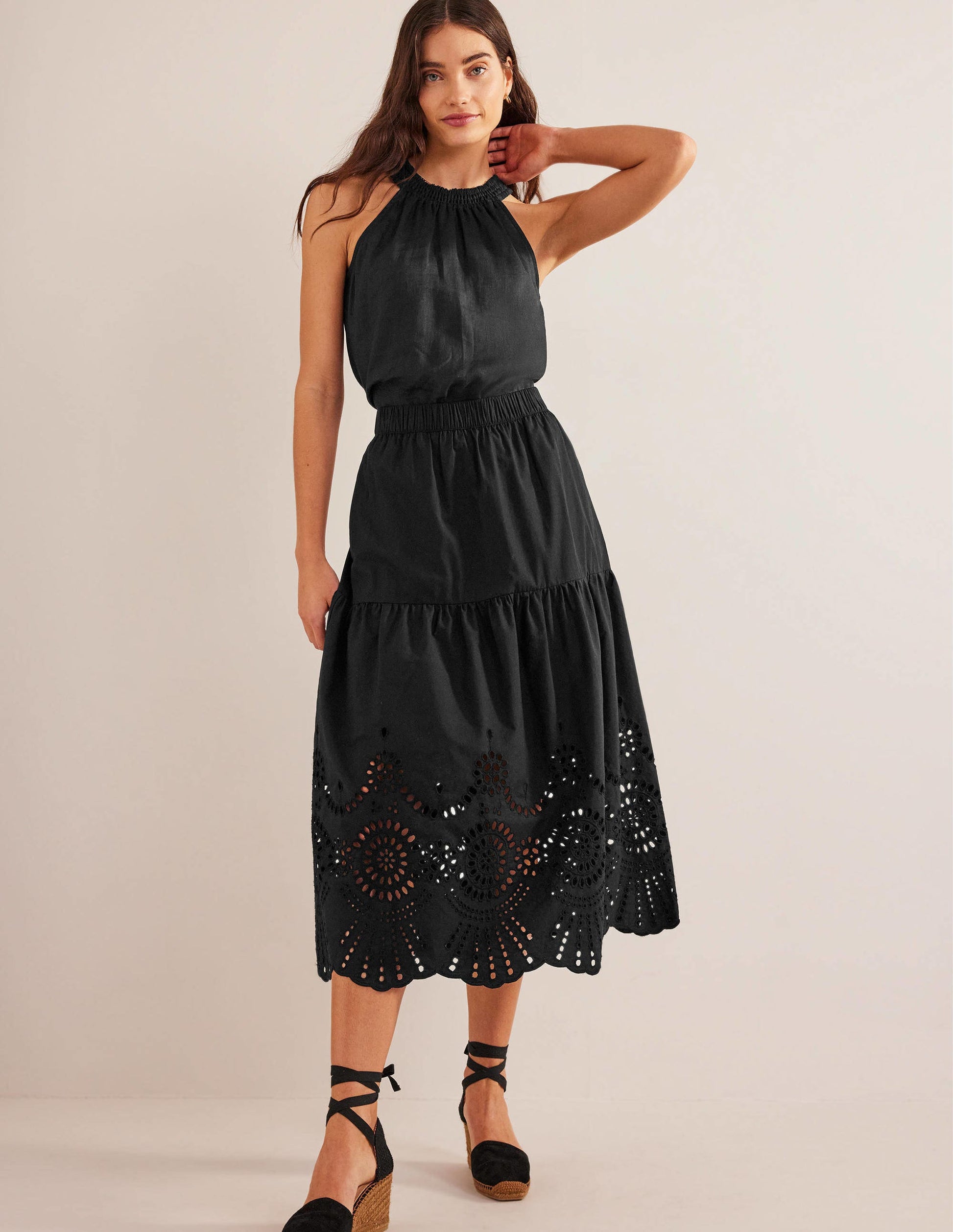 Full Broderie Skirt-Black-1
