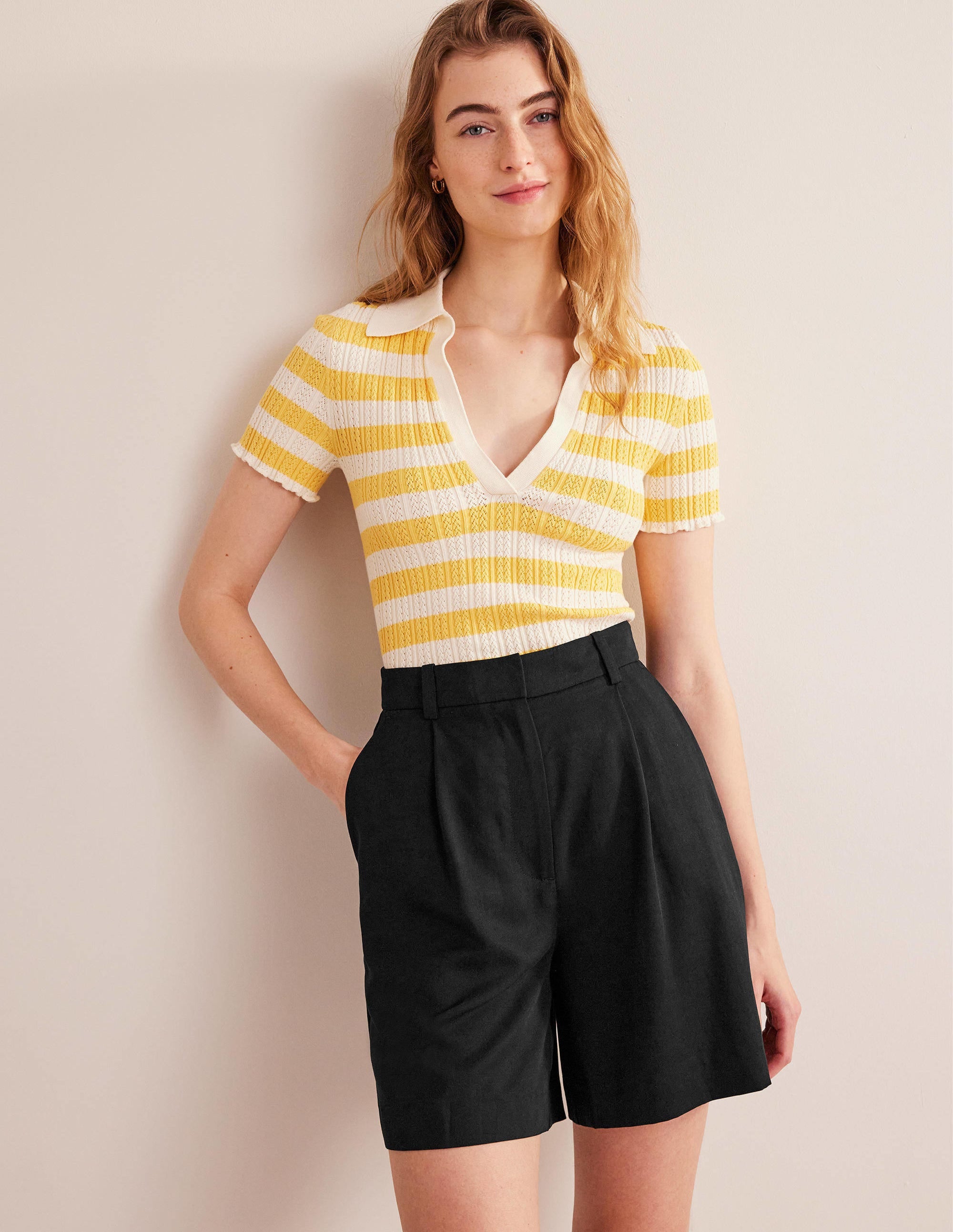 Tencel Relaxed Shorts-Black - Image 1
