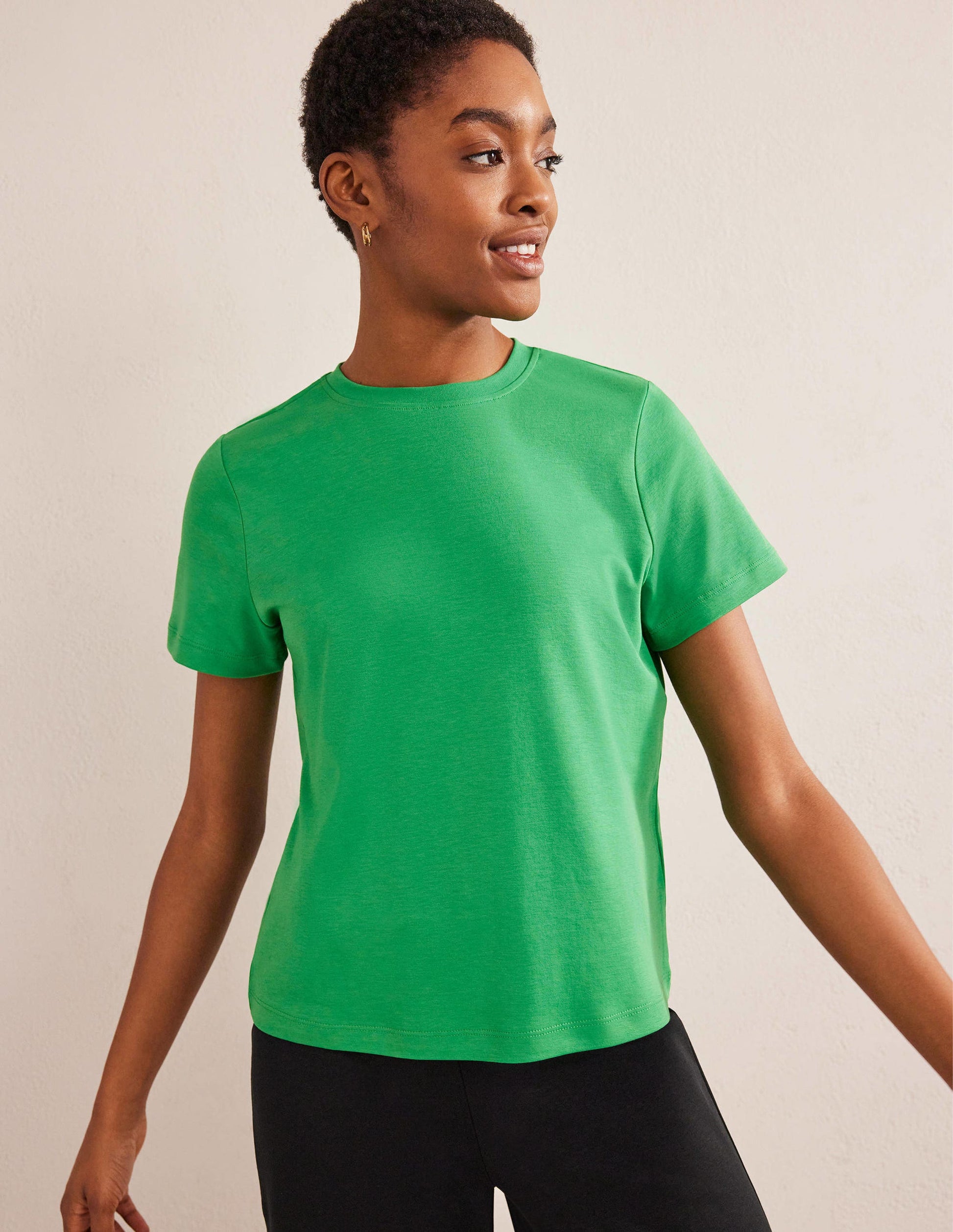 Perfect Cotton T-Shirt-Green Bee-4