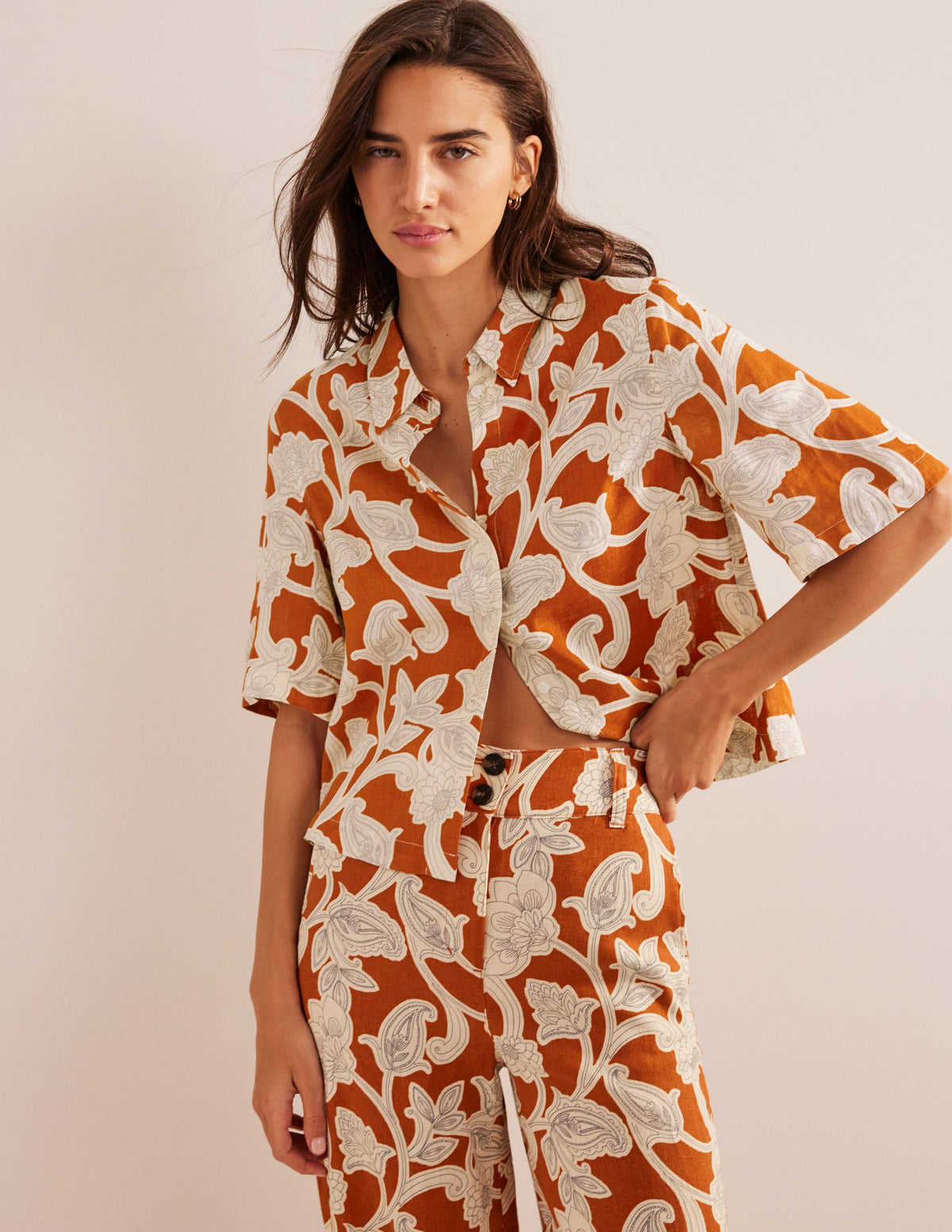 Short Sleeve Linen Shirt-Rust, Paisley Whirl - Image 1