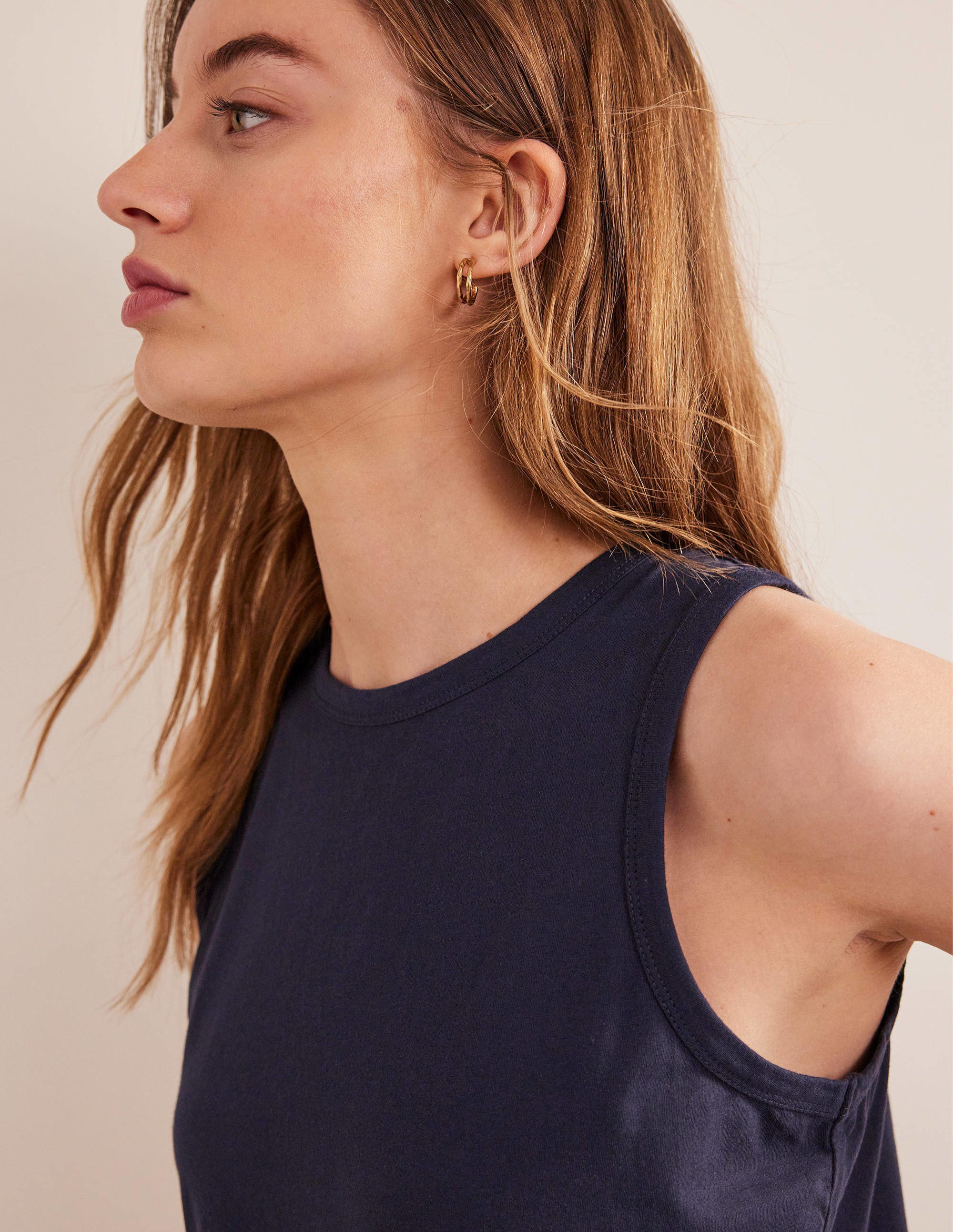 Pure Cotton Cropped Vest-Navy - Image 2