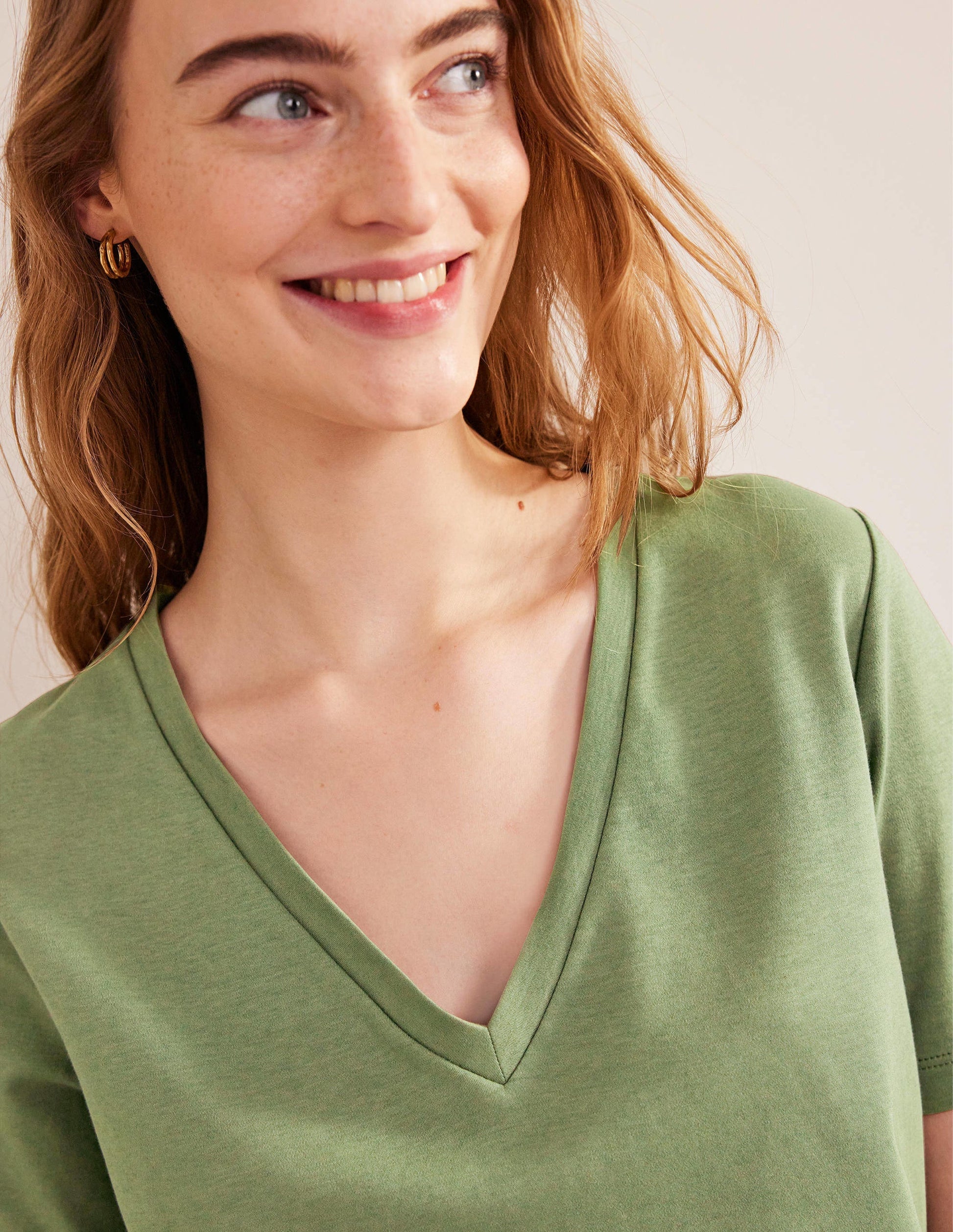 Perfect V-Neck T-Shirt-Spruce-2