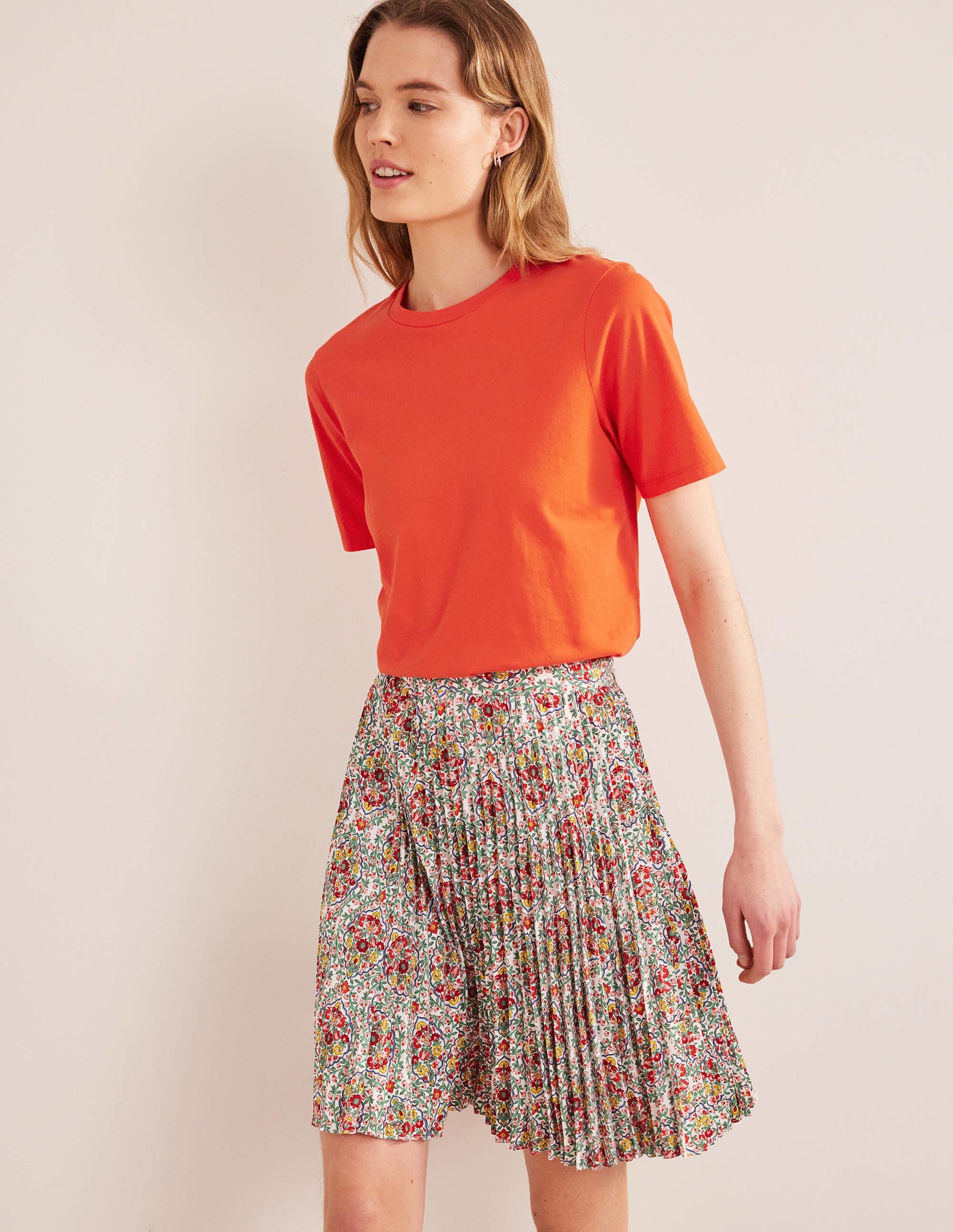 Pure Cotton Crew Neck T-shirt-Red Pop - Image 4