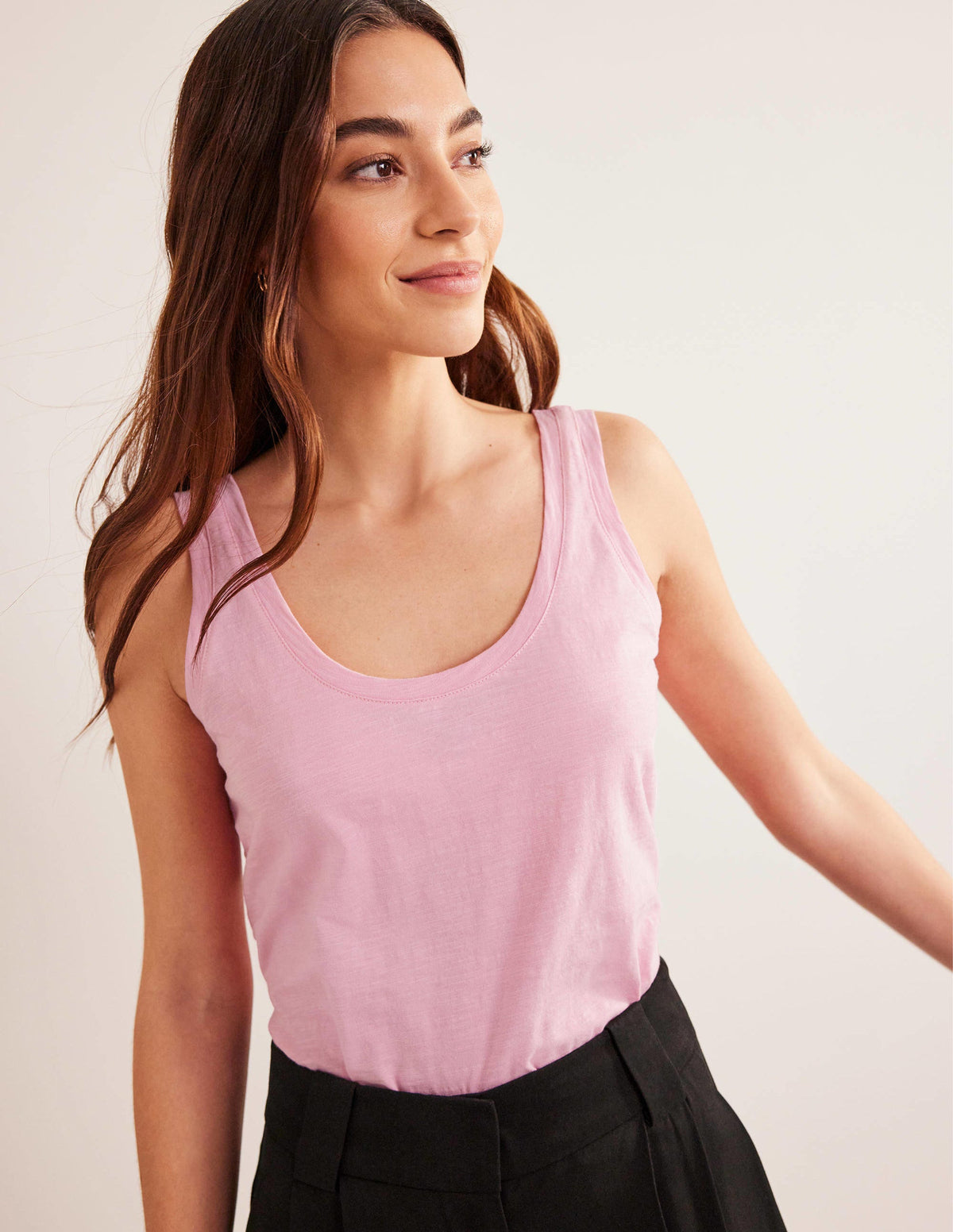 Relaxed Scoop Neck Vest-Cameo Pink - Image 4