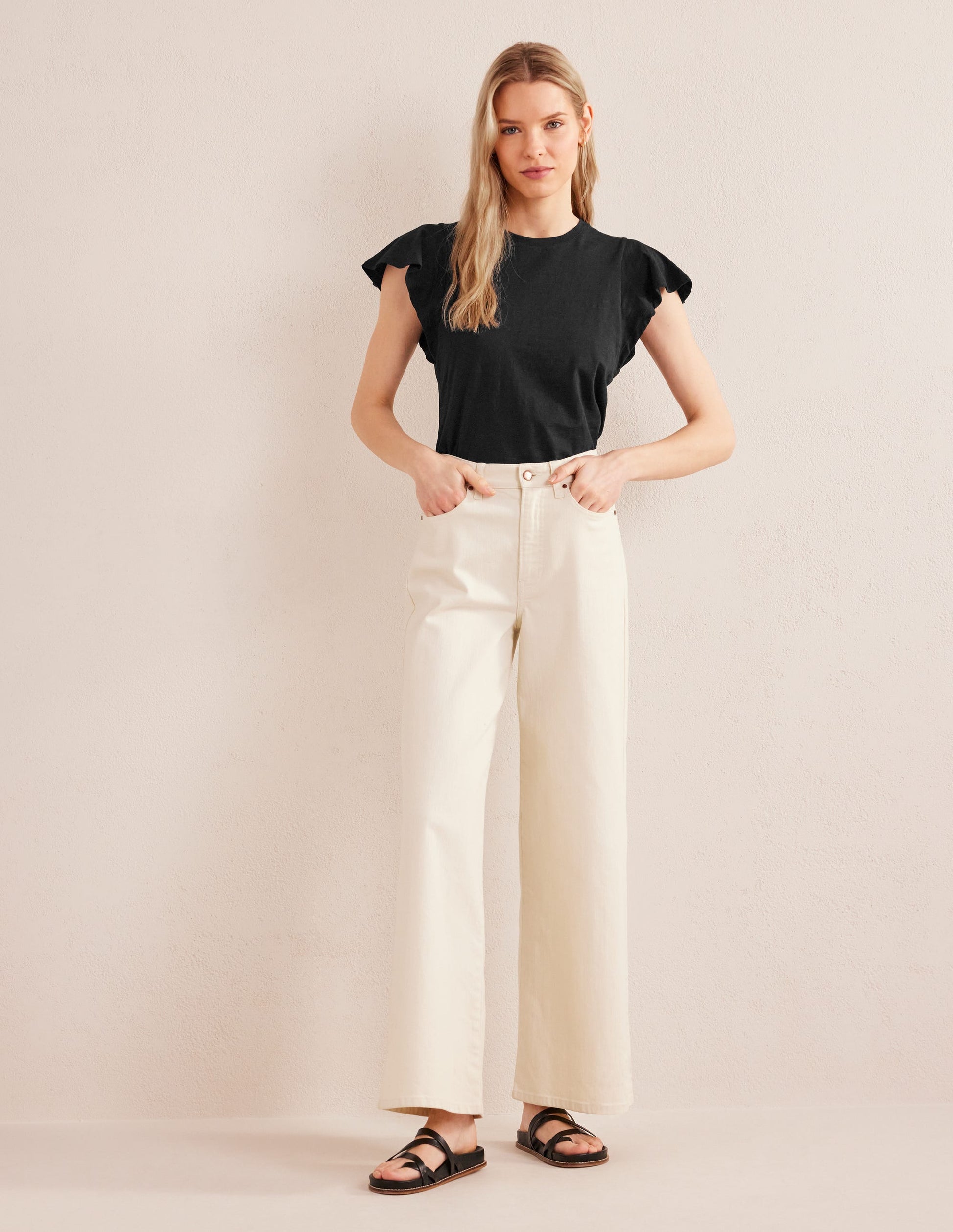 Crew Neck Flutter T-Shirt-Black-4