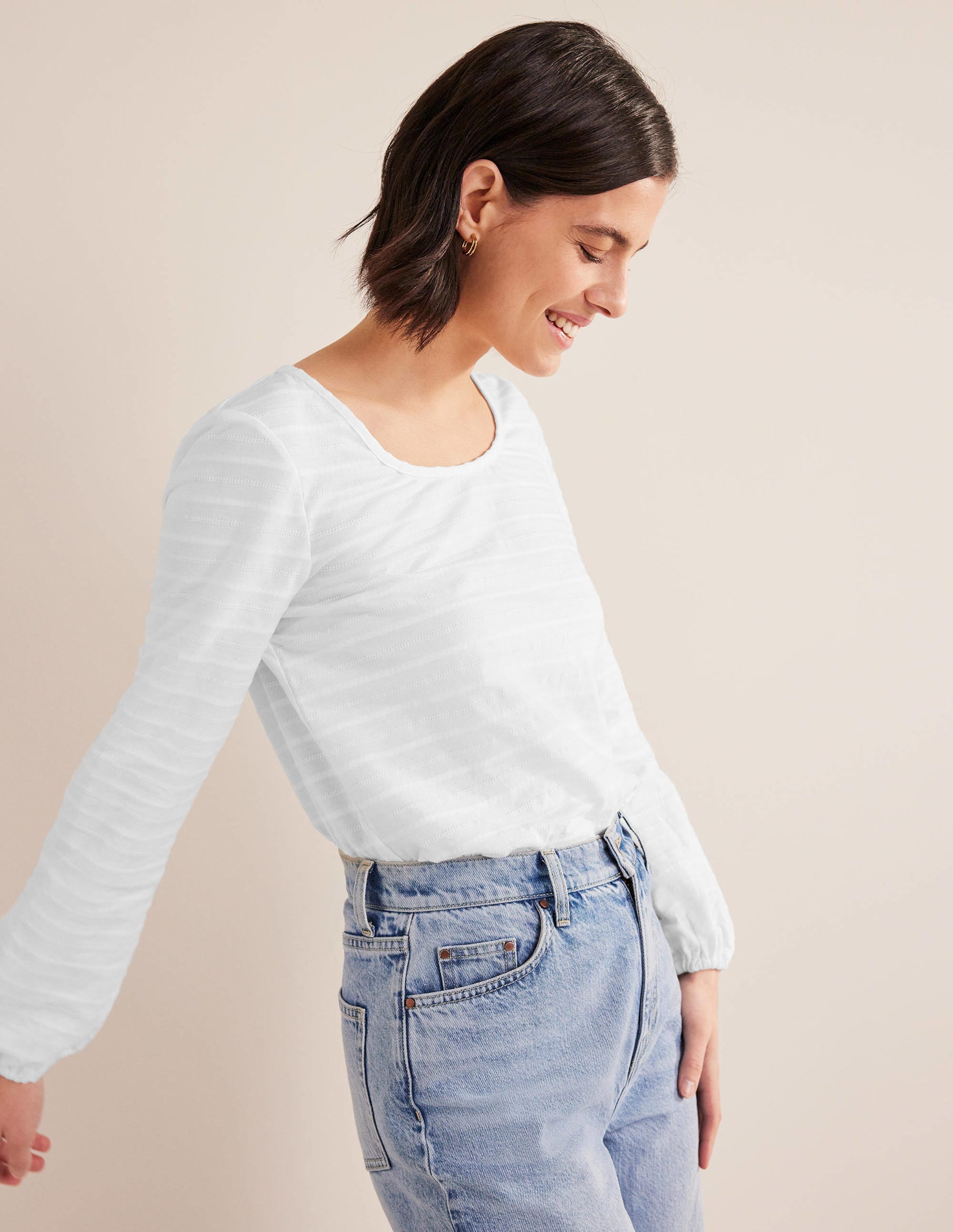 Scoop Neck Textured Top-White - Image 1