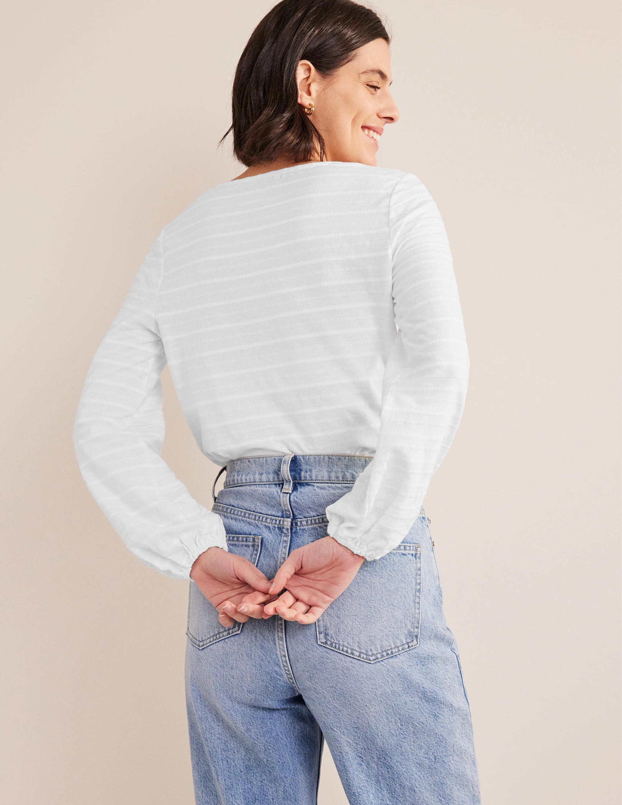 Scoop Neck Textured Top-White - Image 3