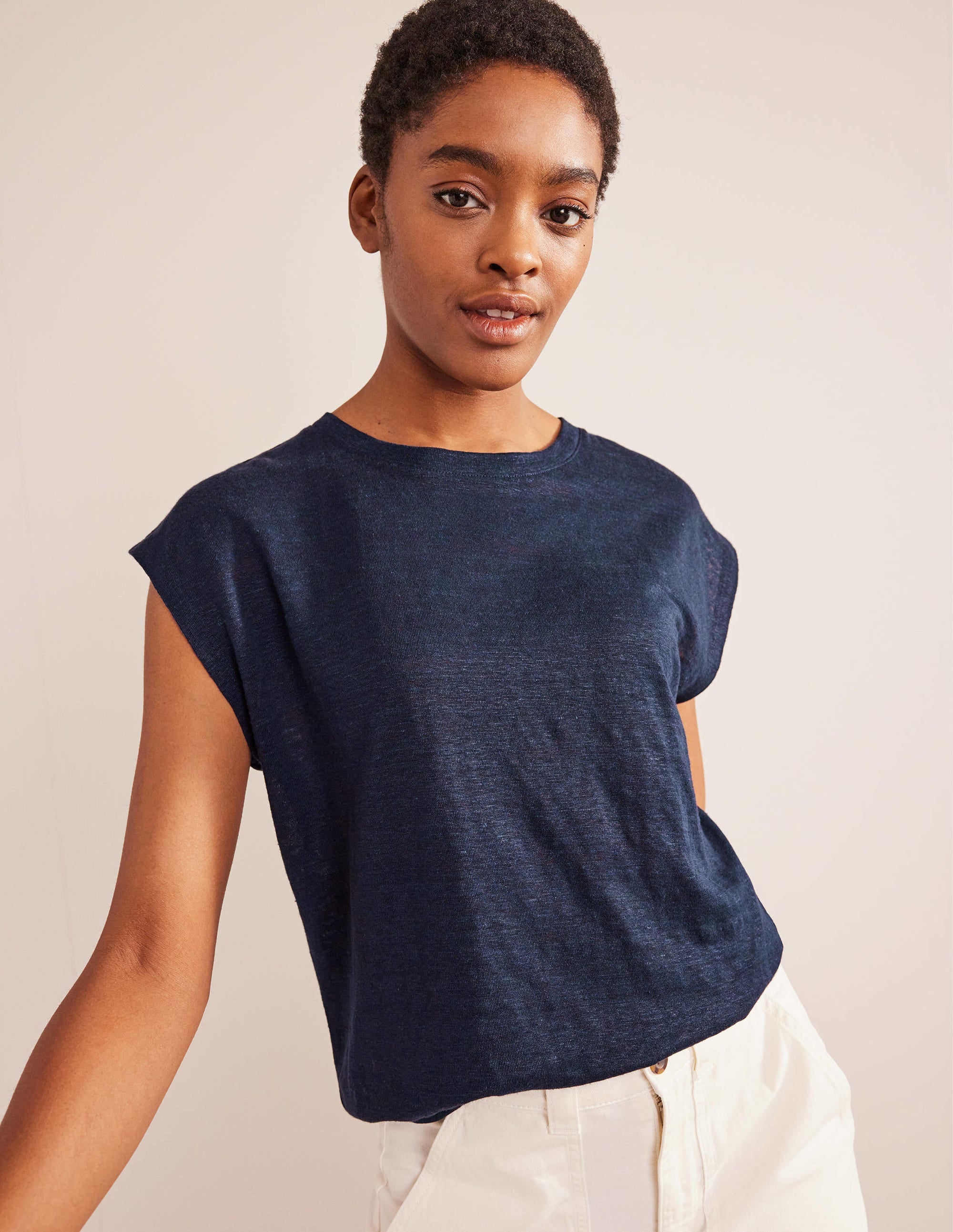 Crew Neck Linen T-shirt-Navy - Image 1