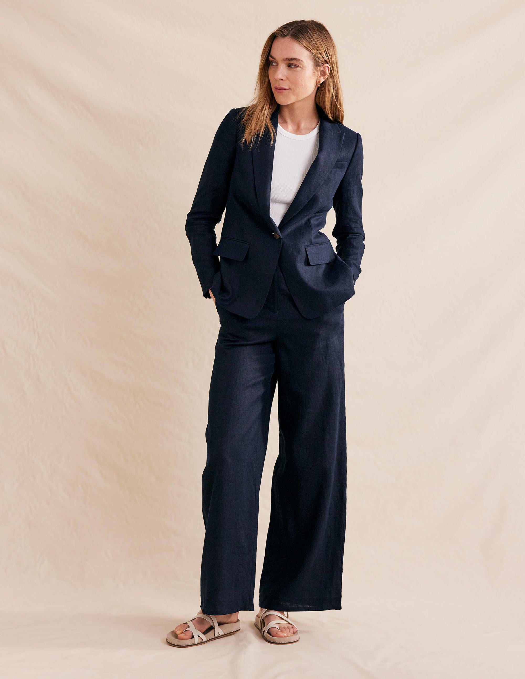 The Cambridge Linen Blazer-Navy - Image 4