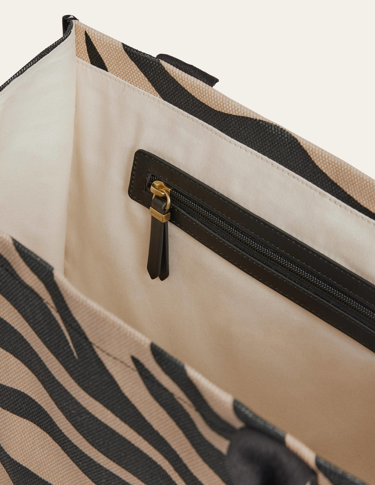 Tilda Canvas Tote Bag-Beige Tiger - Image 4