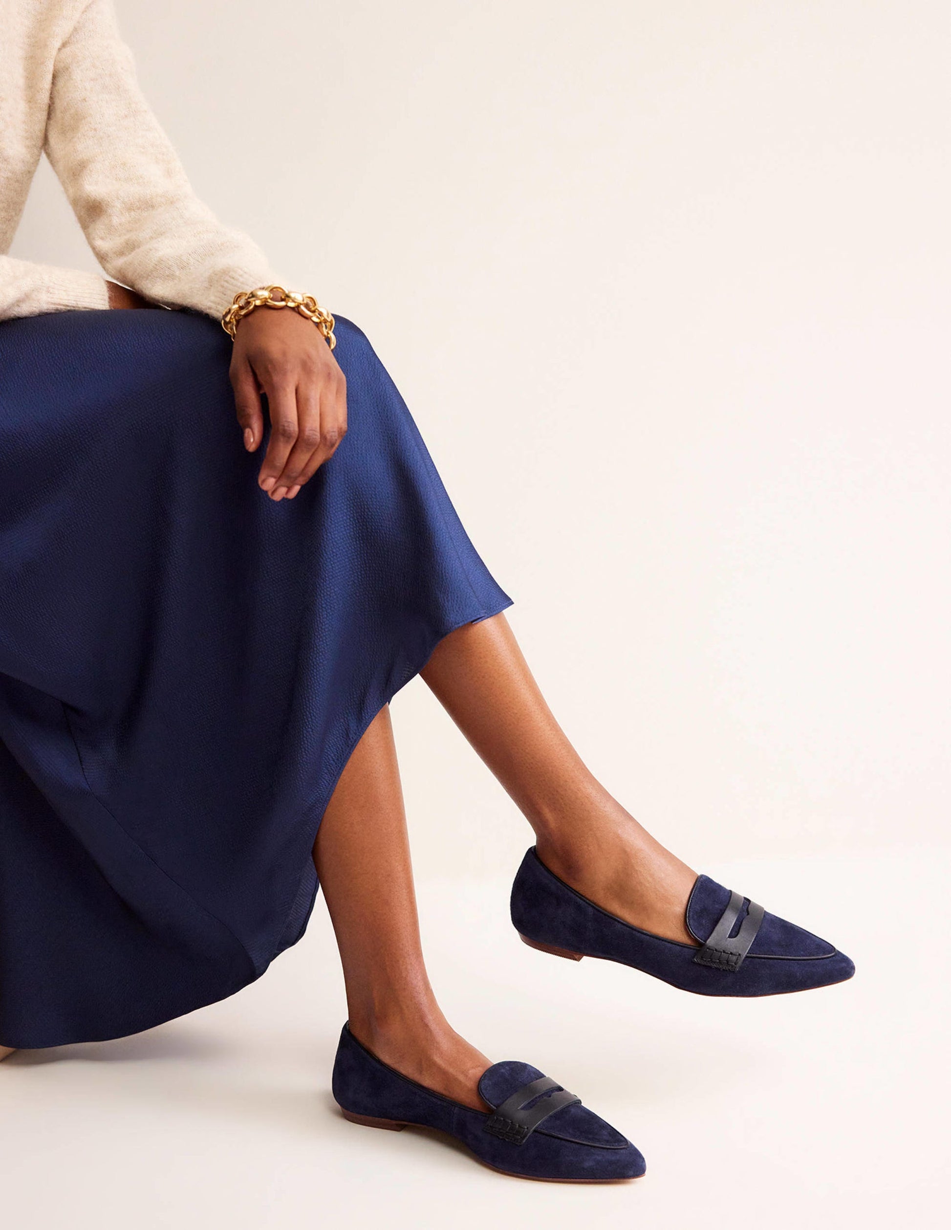Pointed Loafers-Navy Suede-1