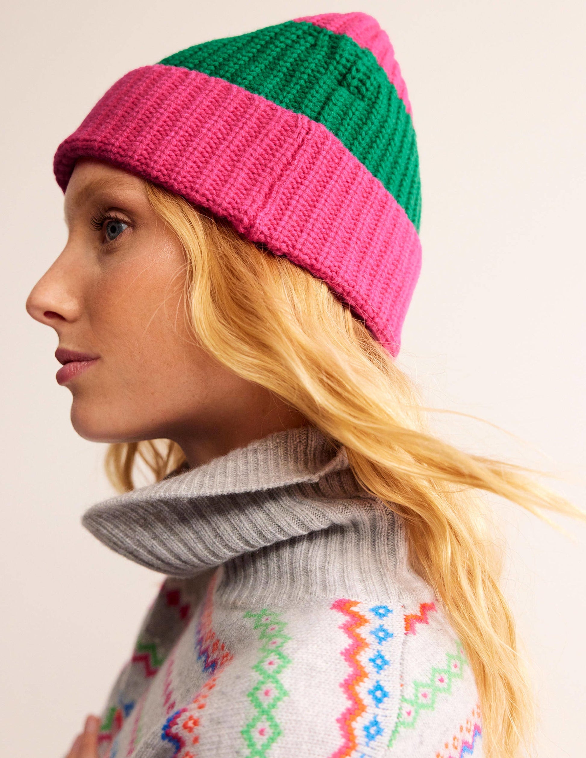 Colour Block Beanie Hat-Vibrant Pink/ Veridian Green-1
