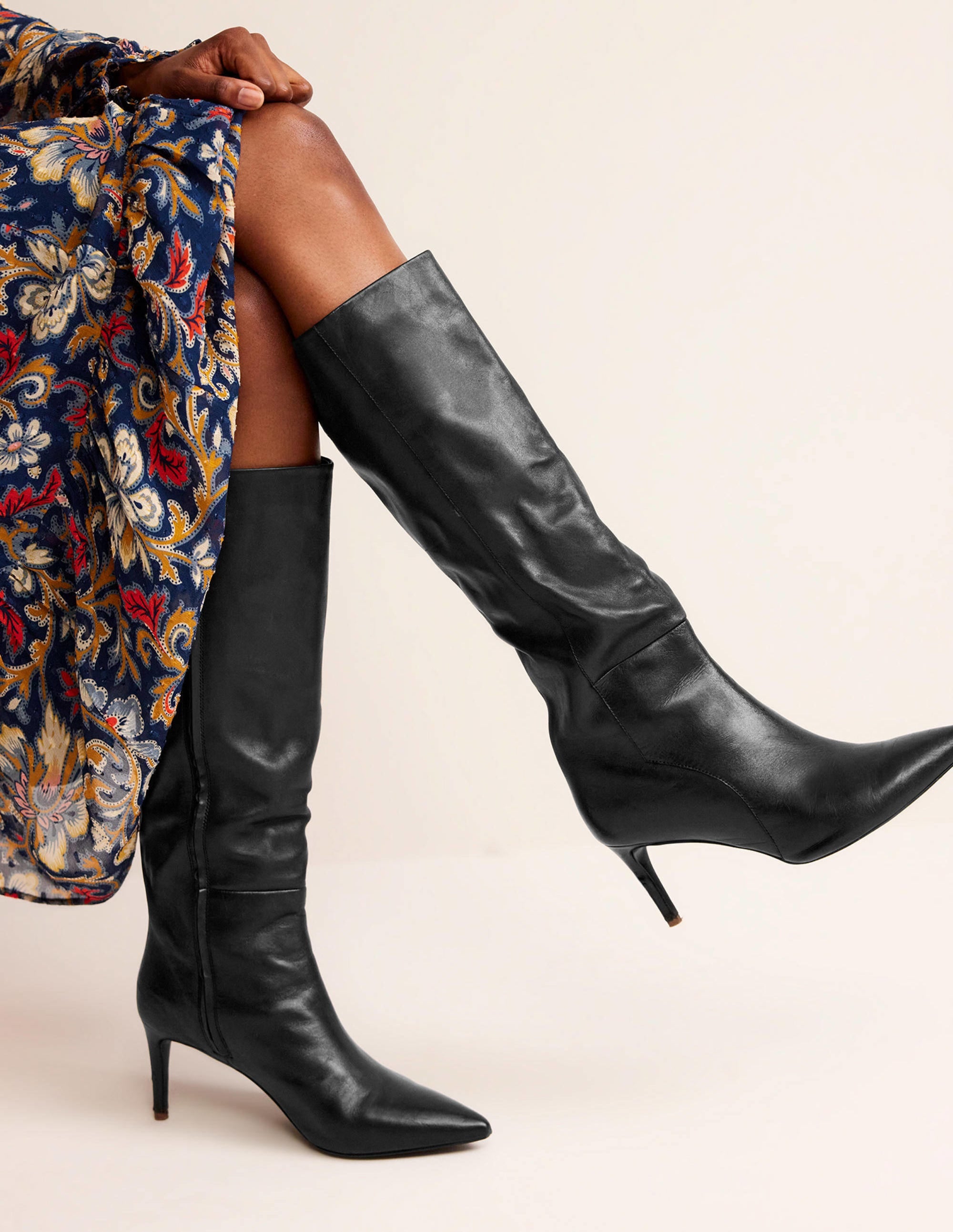 Pointed-Toe Knee-High Boots-Black Leather - Image 1