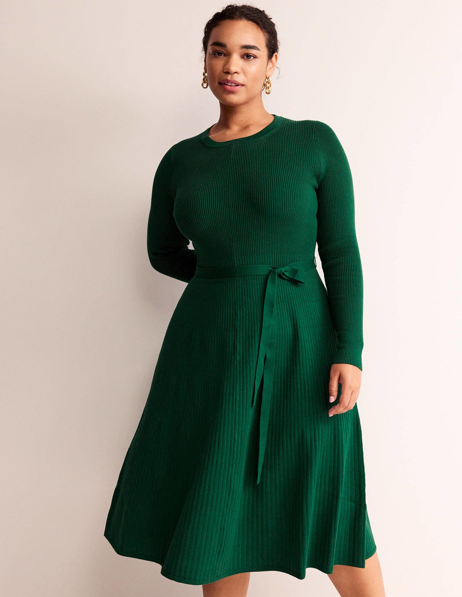Lola Knitted Midi Dress-Emerald Green-5