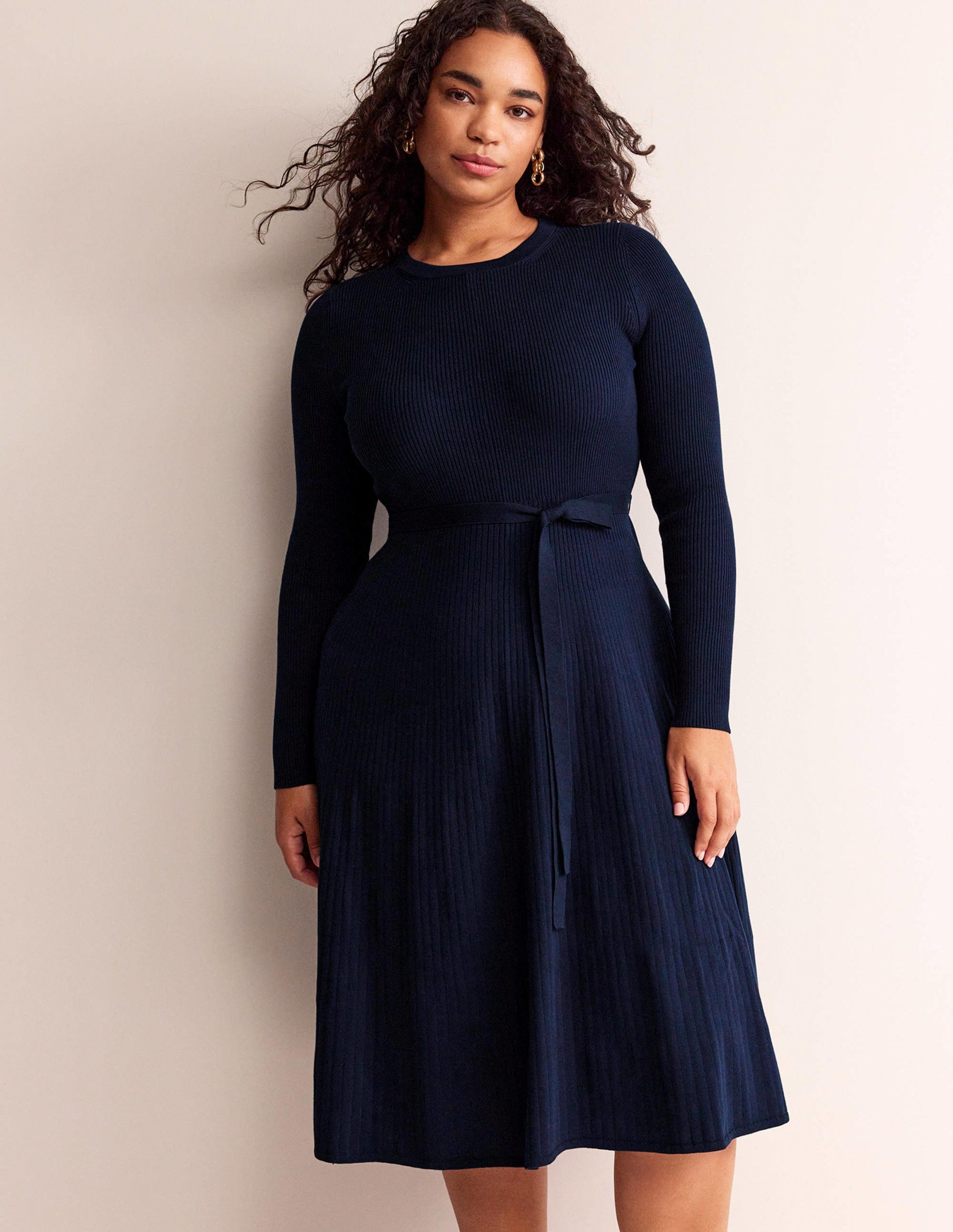 Lola Knitted Midi Dress-Navy-6