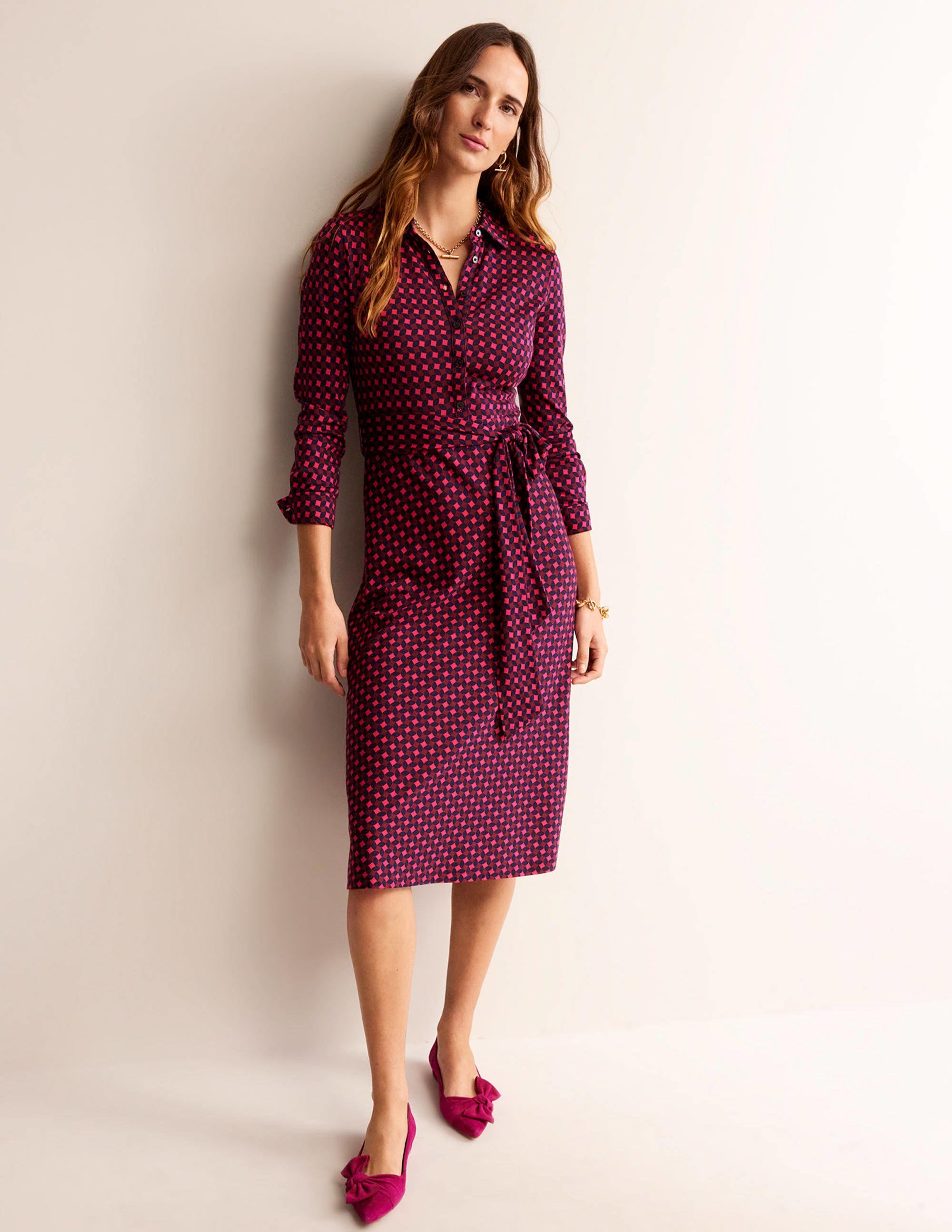 Laura Jersey Midi Shress-Vibrant Pink, Abstract Diamond - Image 4