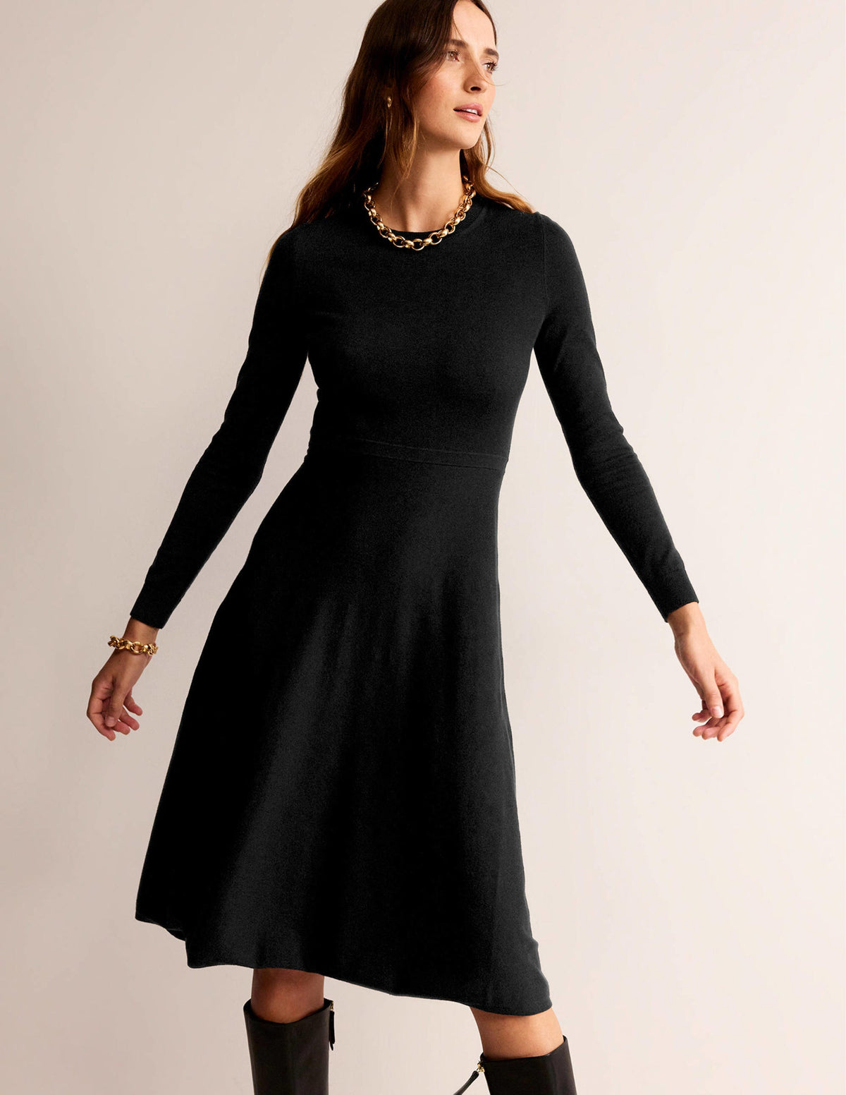 Maria Knitted Midi Dress-Black - Image 4