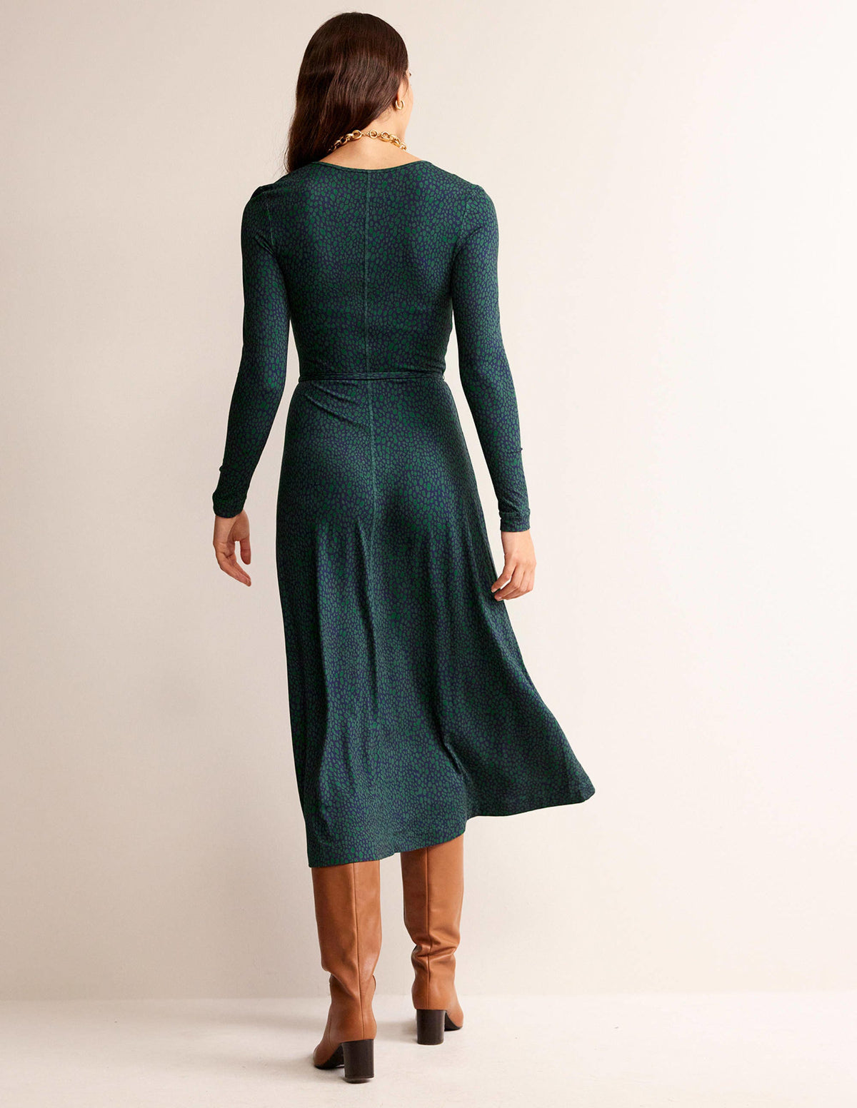 Lucy Jersey Midi Dress-Amazon Green, Animal Spot - Image 3