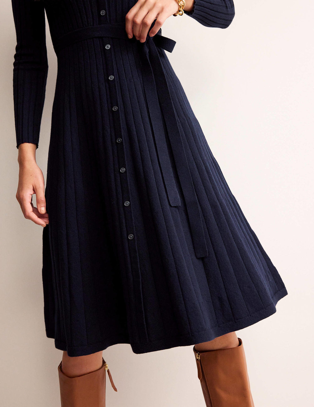 Rachel Knitted Shirt Dress-Dark Blue - Image 4