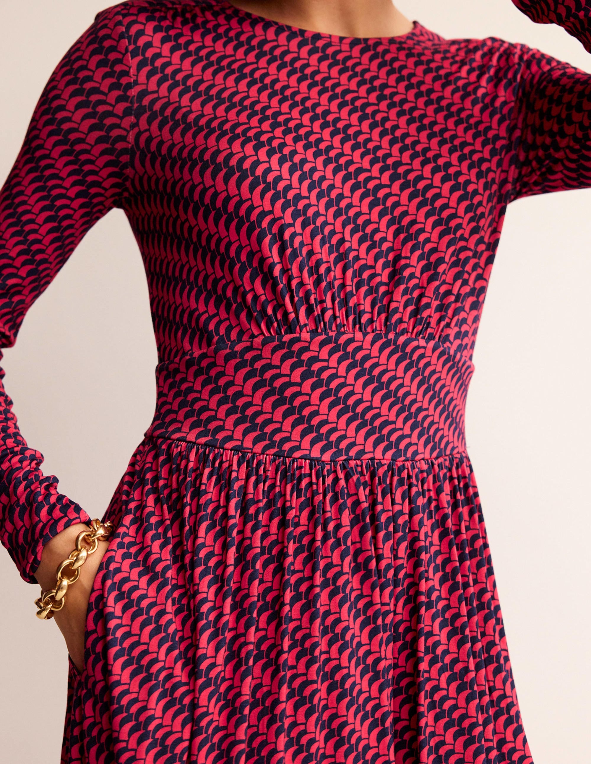 Thea Short Jersey Dress-Pop Peony, Geo fall - Image 2