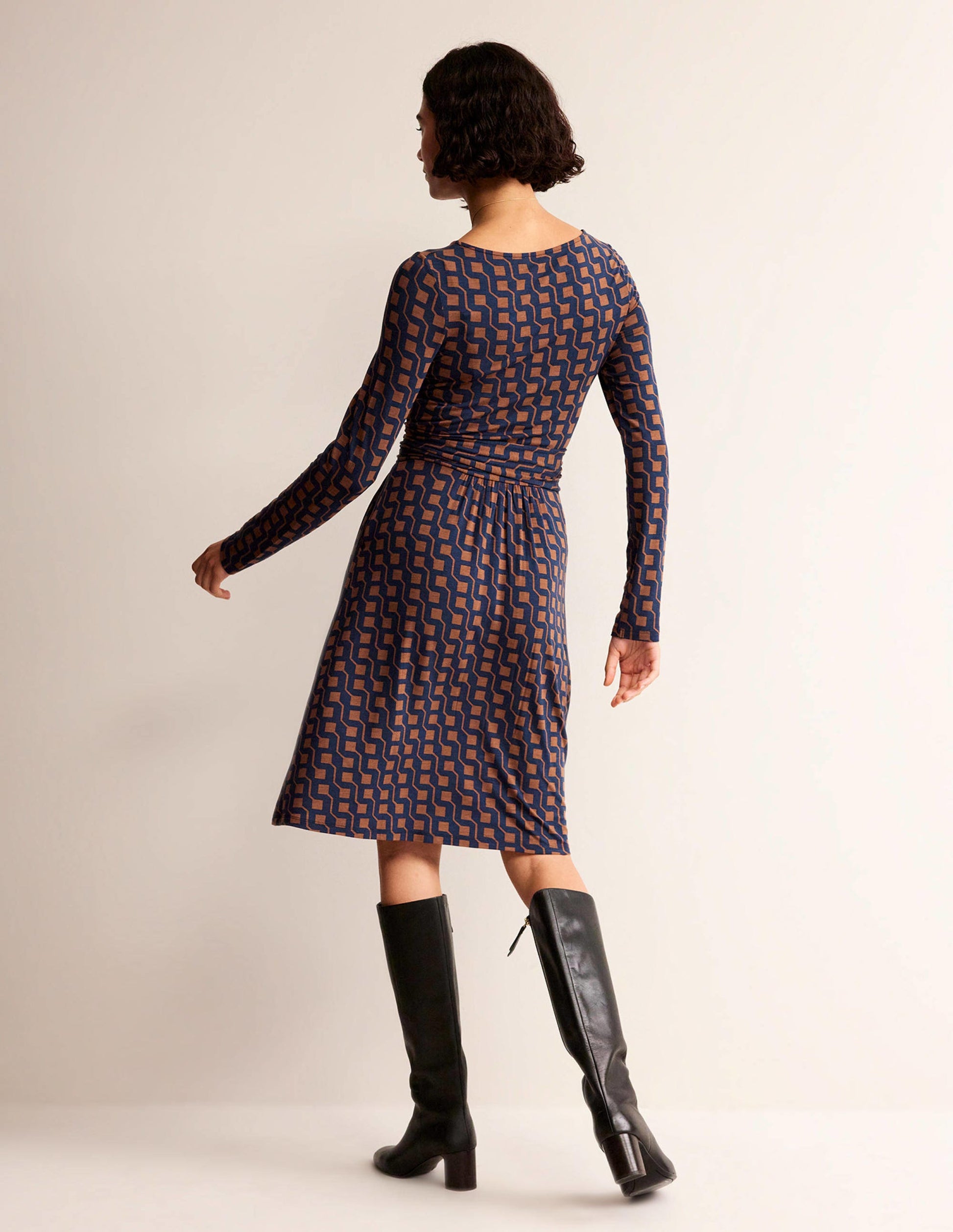 Abigail Jersey Dress-Cognac, Cube Geo-6