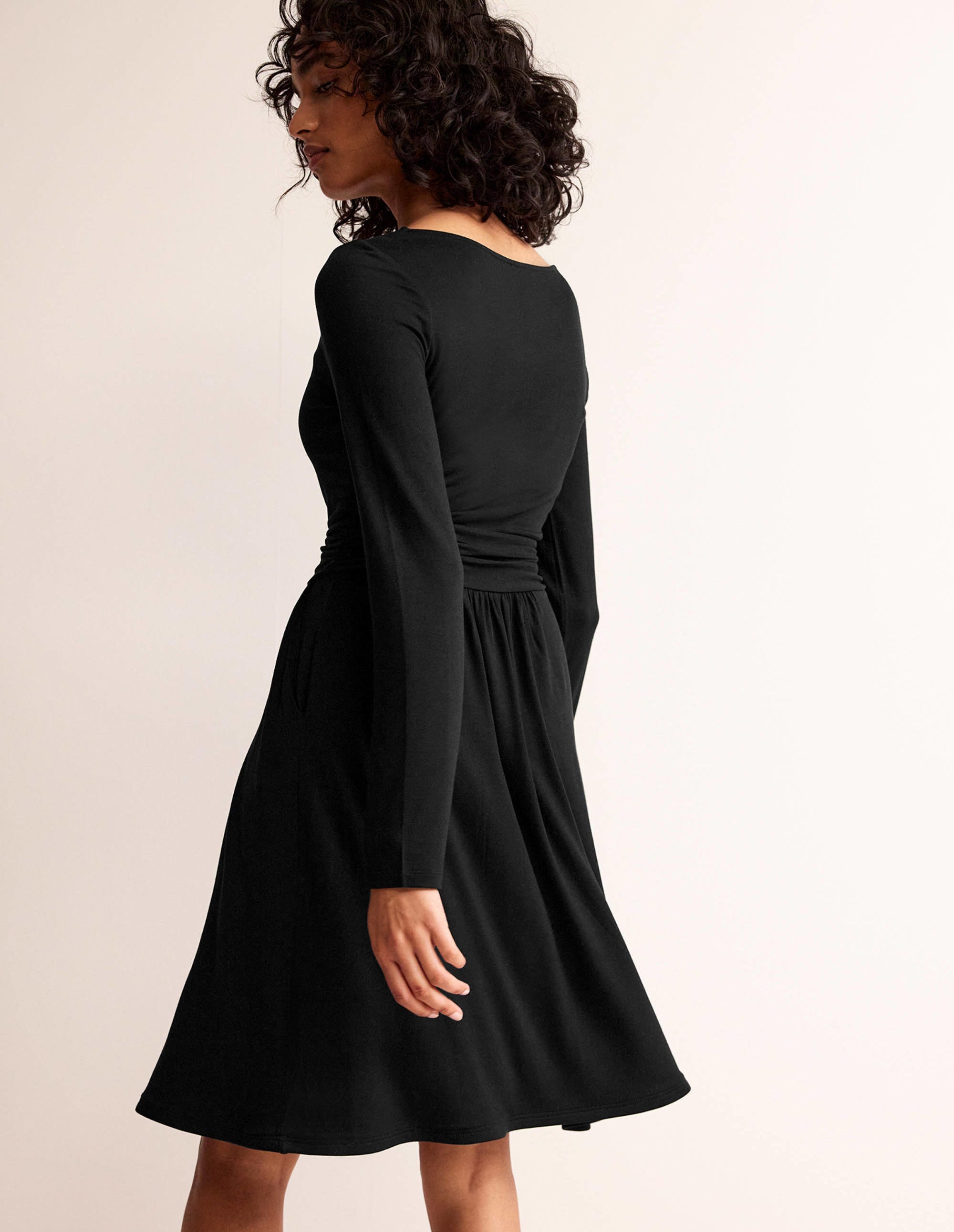 Abigail Jersey Dress-Black - Image 3
