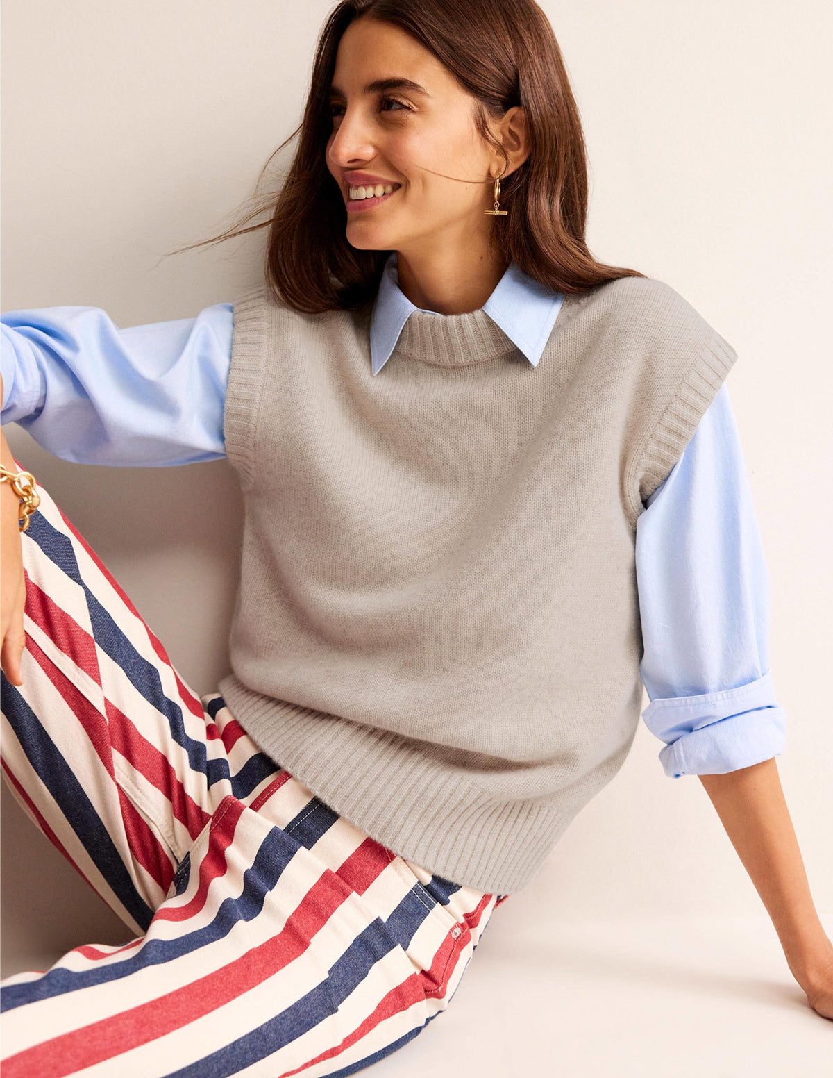 Chunky Cashmere Crew Neck Tank-Oatmeal - Image 4