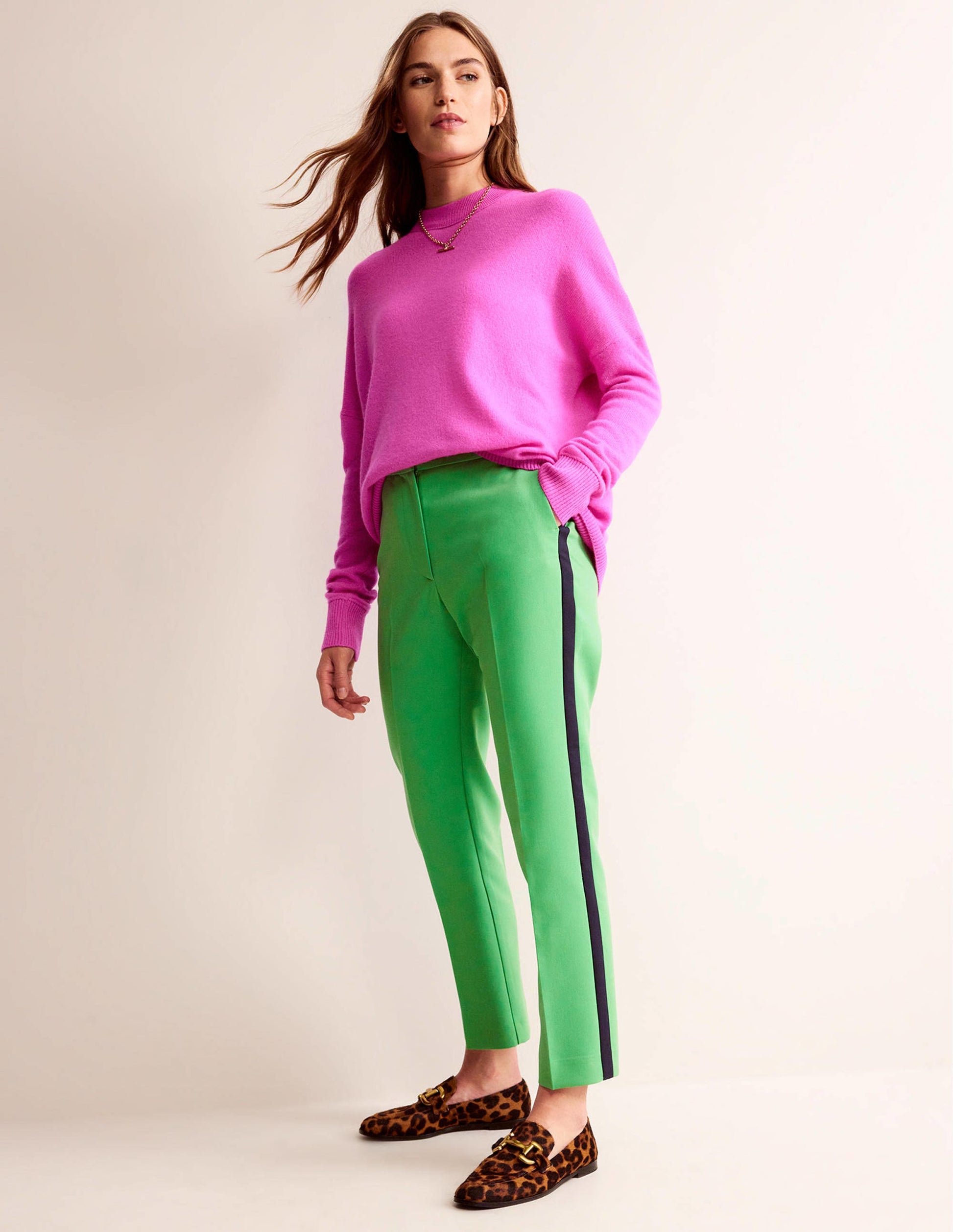 Cashmere Boyfriend Crew Jumper-Neon Pink-4