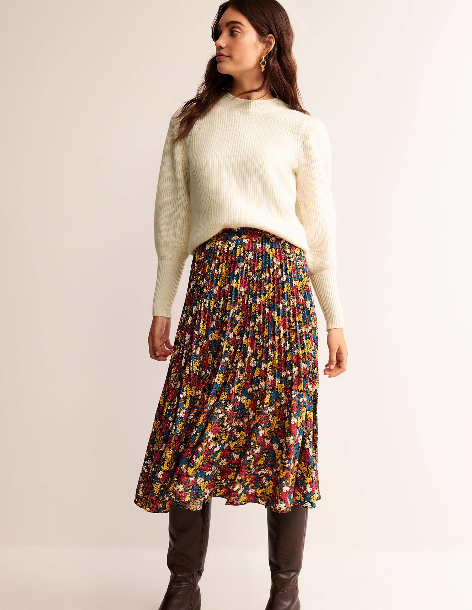 Key-Hole Cashmere Jumper-Warm Ivory - Image 4