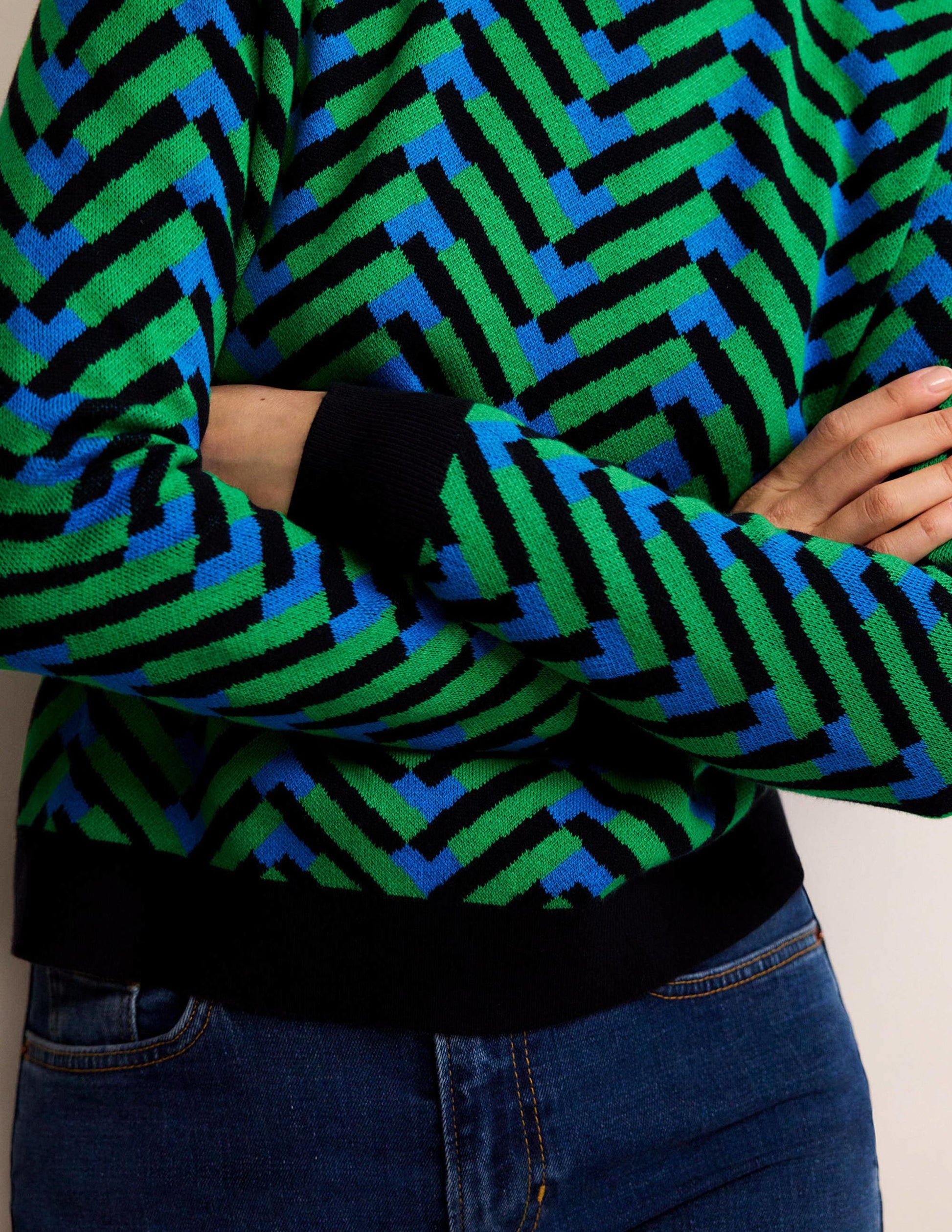 Jacquard Jumper-Pigment Green, Chevron Geo-5