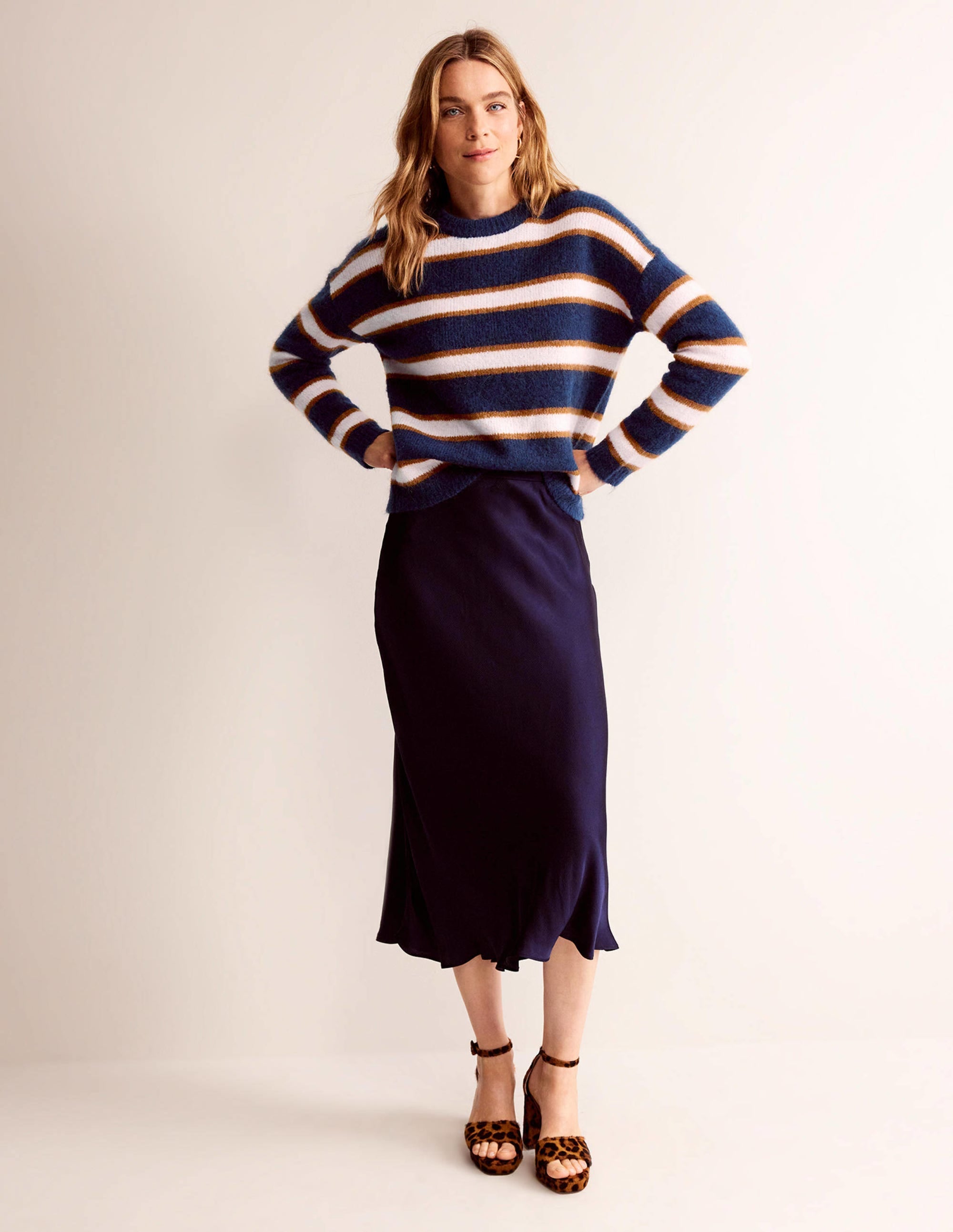 Rosemary Relaxed Fluffy Jumper-French Navy, Pumpkin - Image 5