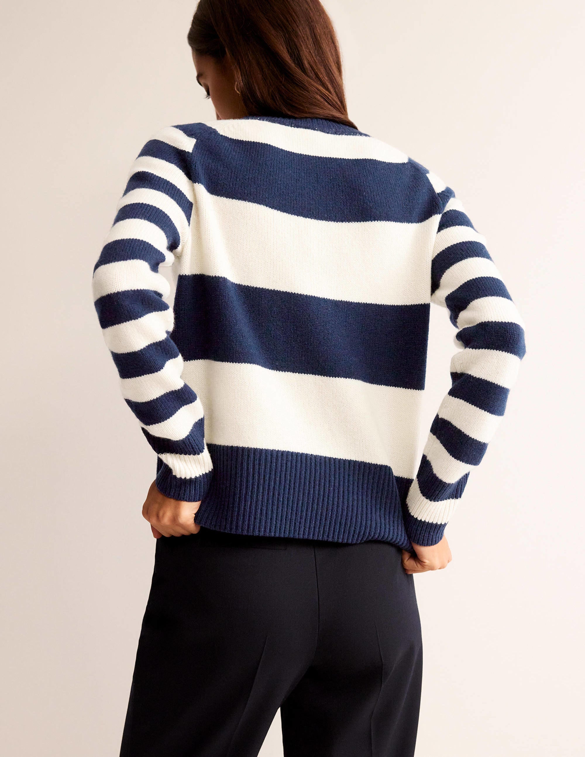 Olivia Merino Jumper-Navy and Ivory - Image 3