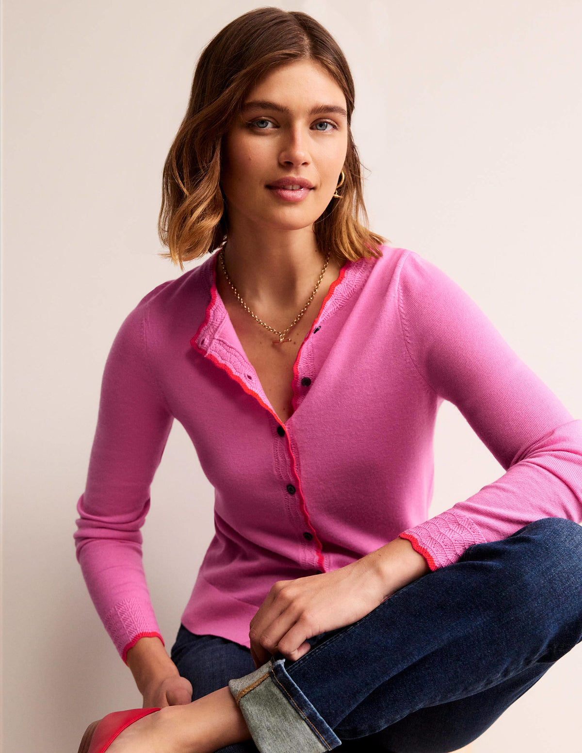 Merino Scallop Cardigan-Mid Pink - Image 1