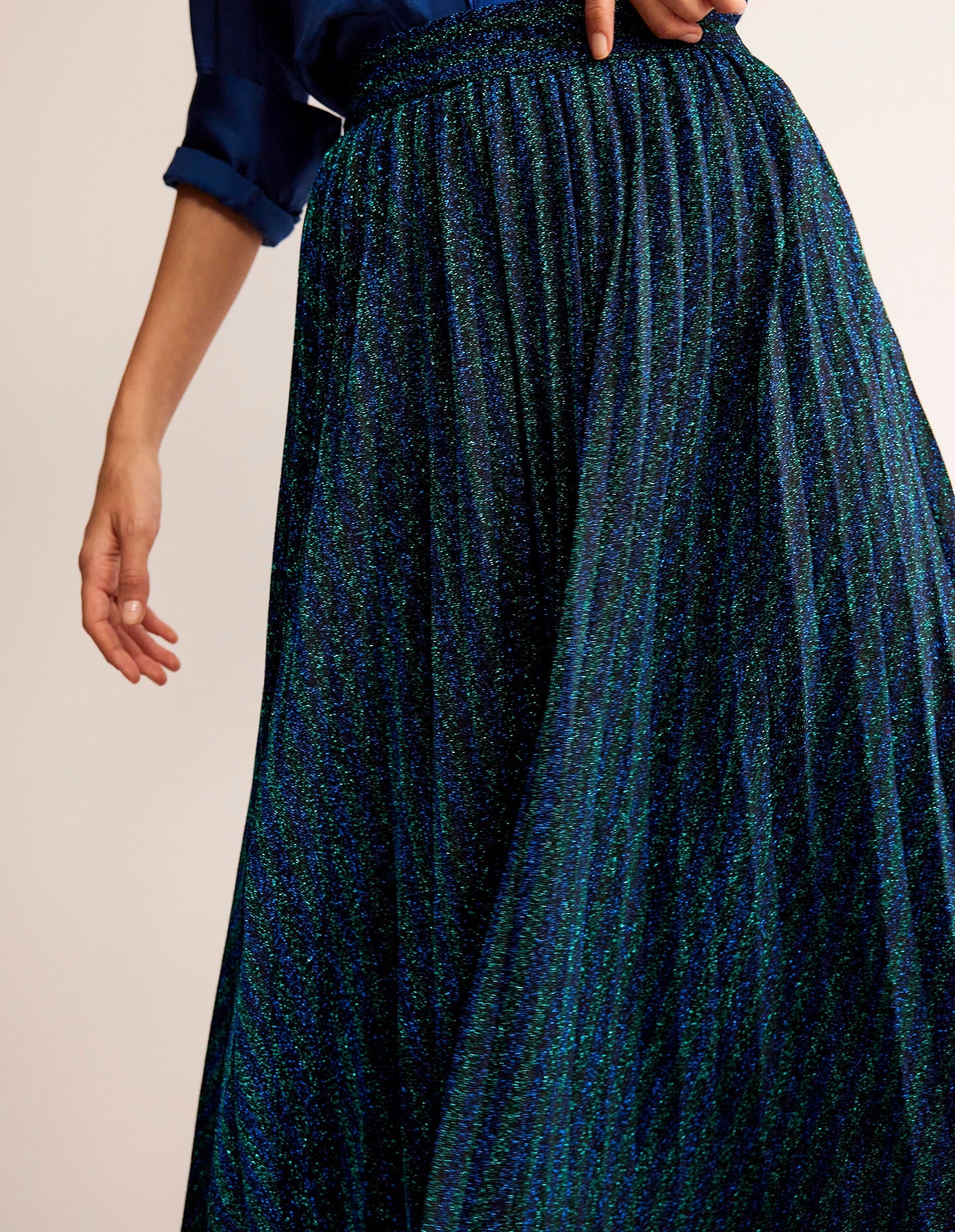 Jersey Metallic Pleated Skirt-Green / Navy Stripe - Image 2