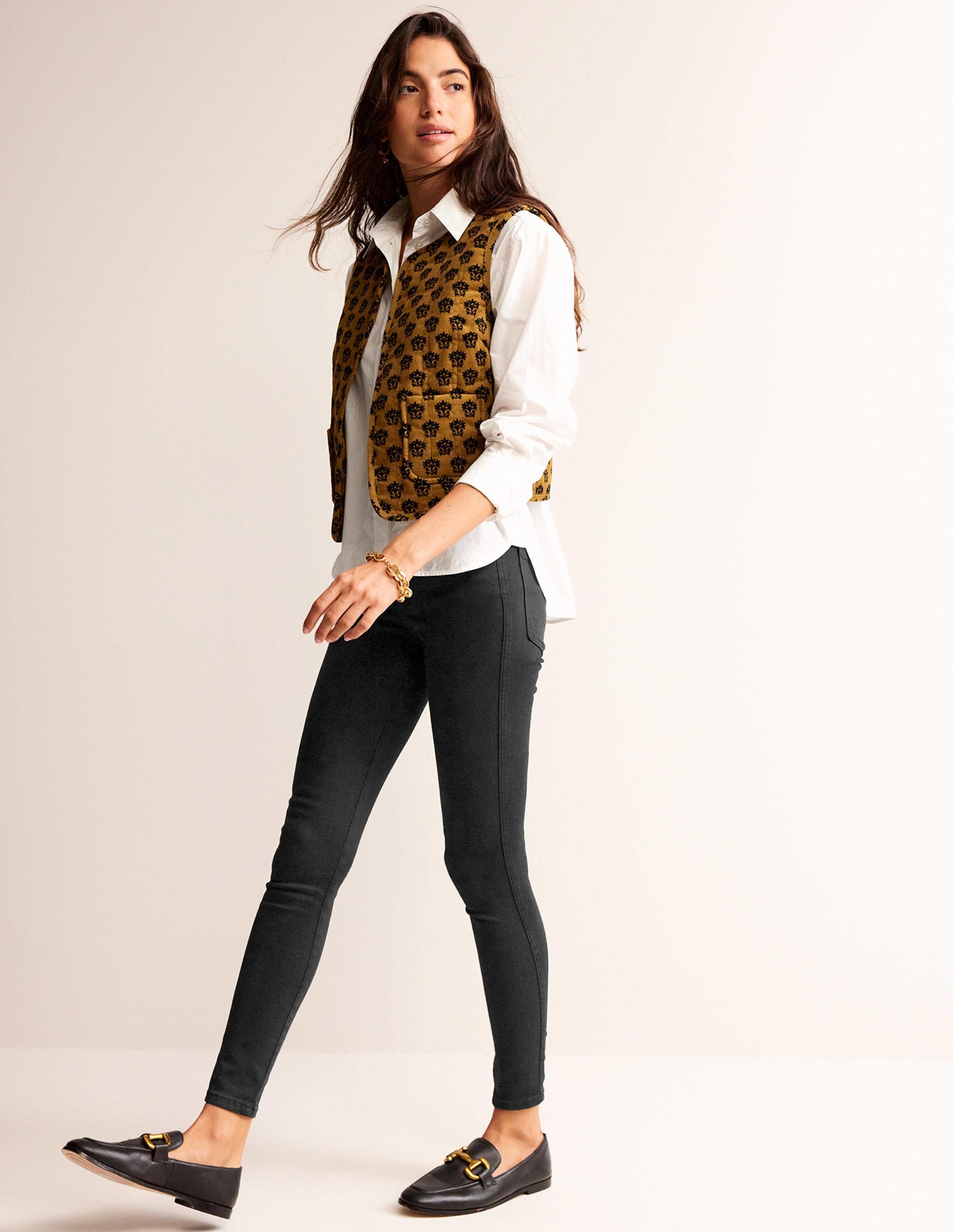 Mid-Rise Skinny Jeans-Black - Image 1