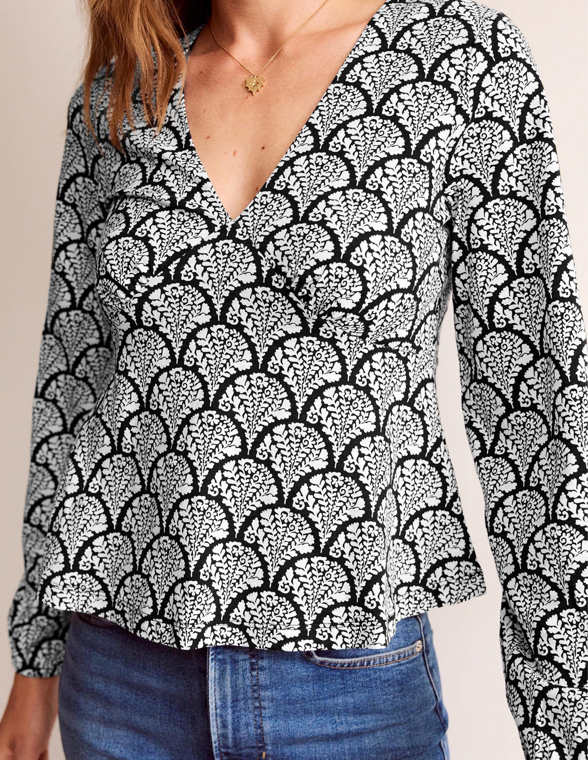 V-Neck Peplum Top-Black, Blossomy-2