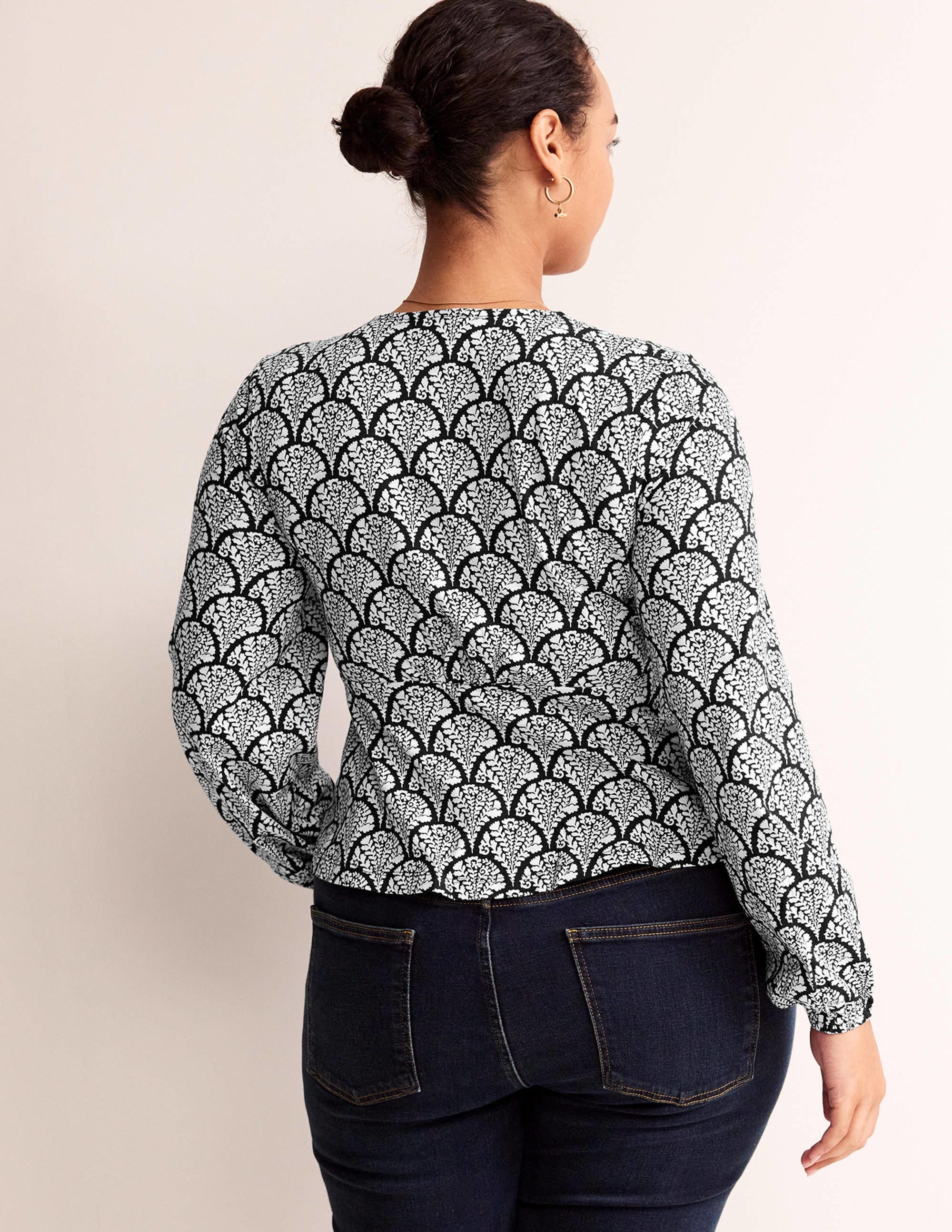 V-Neck Peplum Top-Black, Blossomy - Image 8