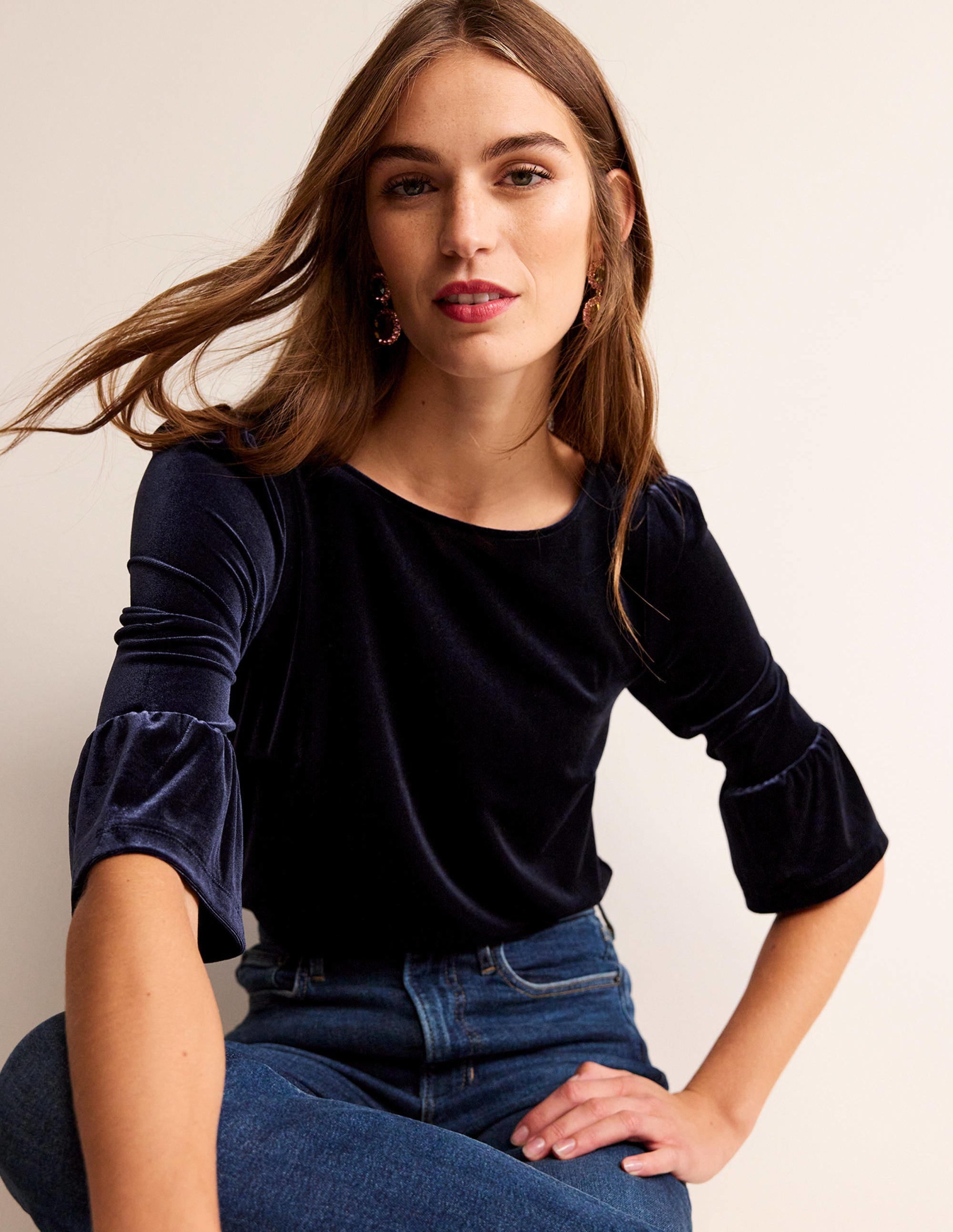 Velvet Ruffle Cuff Top-Navy - Image 4