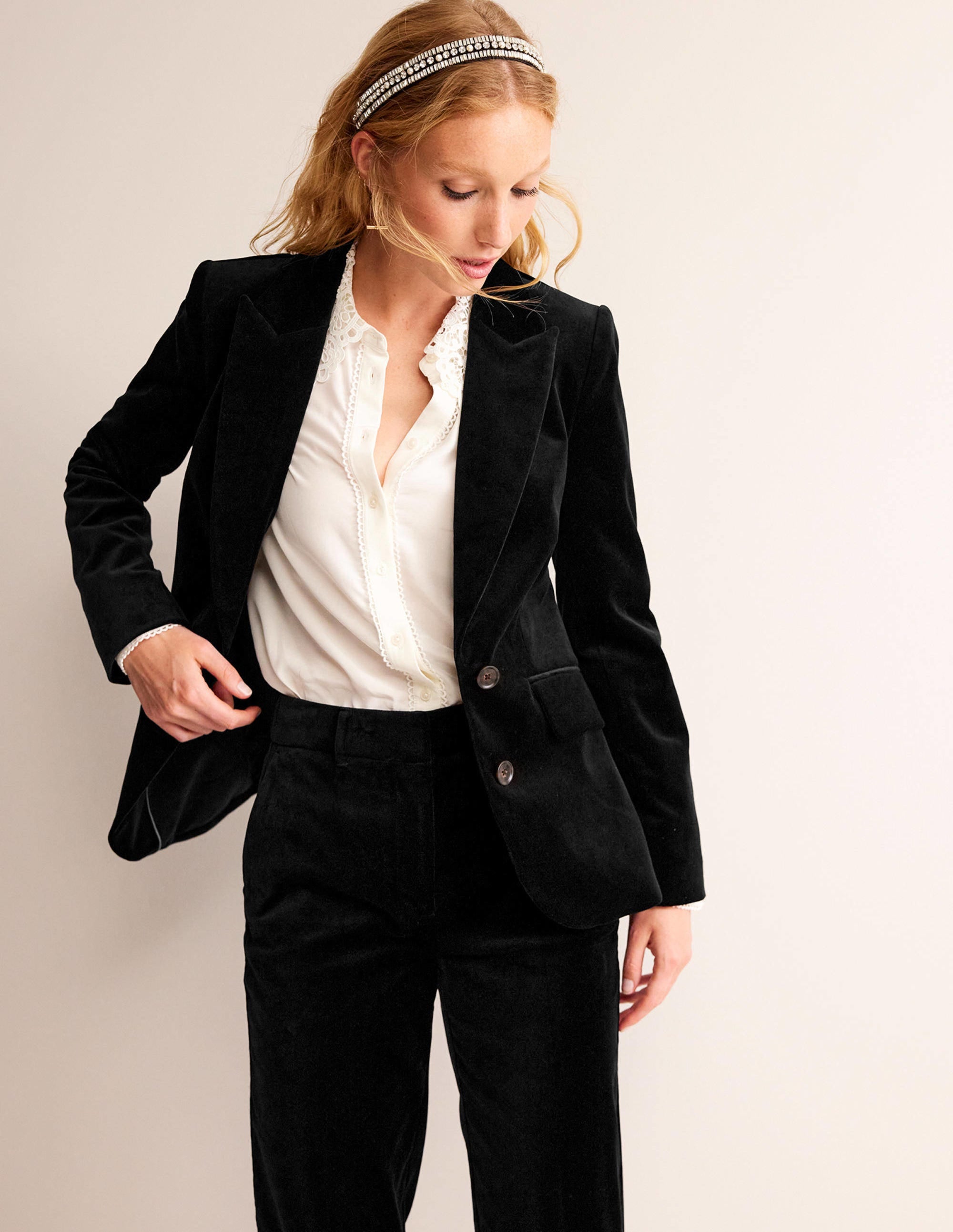 Marylebone Velvet Blazer-Black - Image 1