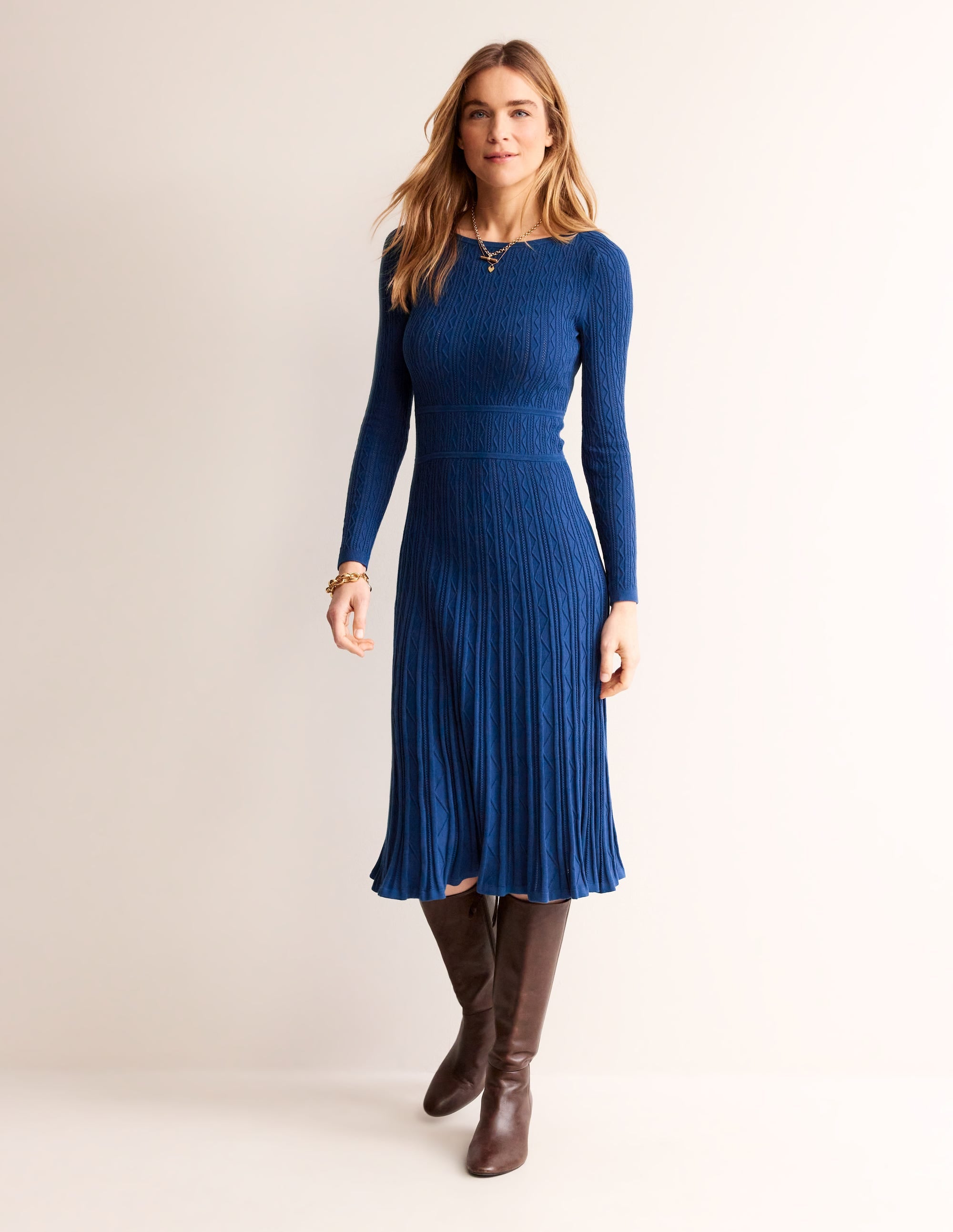 Imogen Empire Knitted Dress-Navy Peony - Image 4