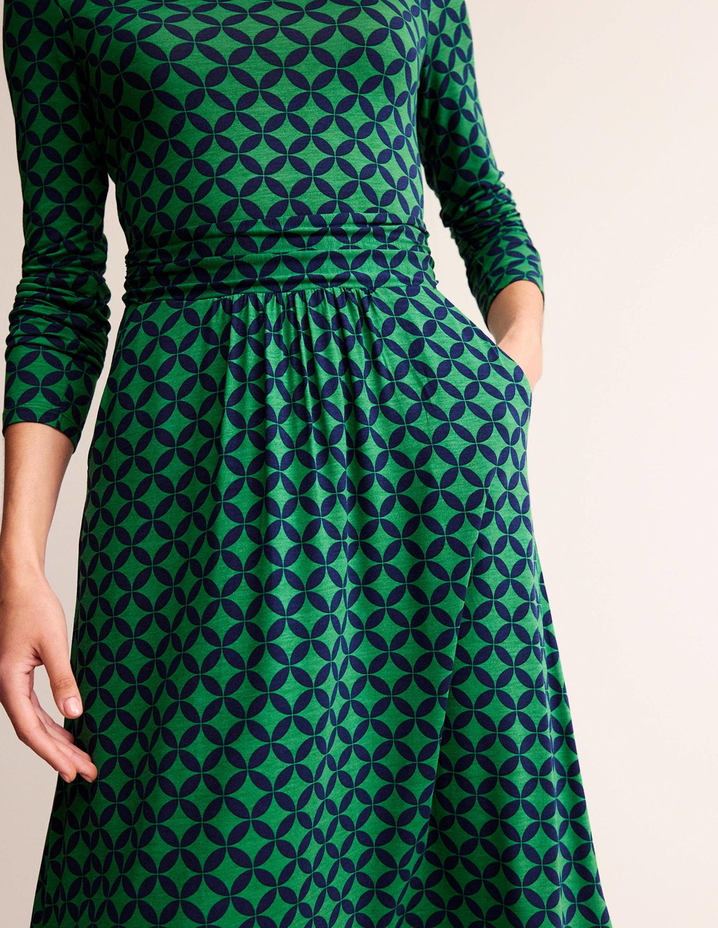 Abigail Jersey Dress-Green, Diamond Terrace