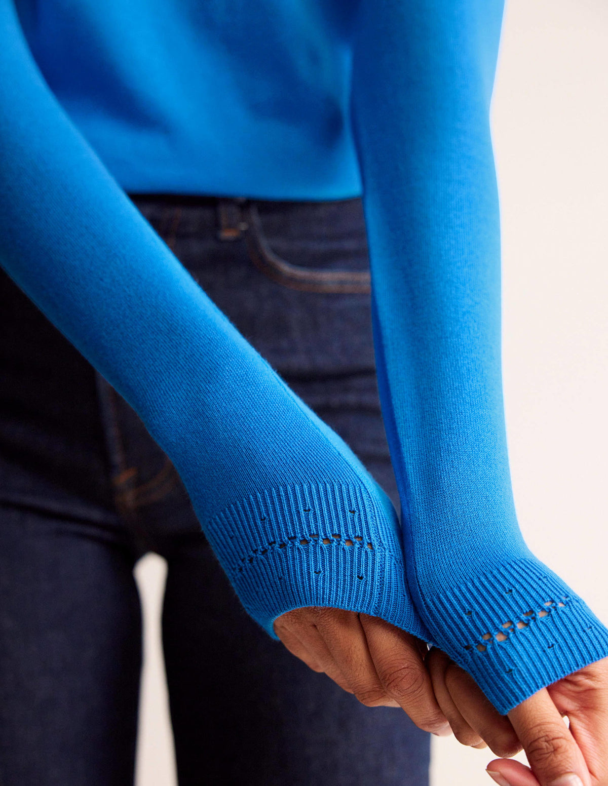 Catriona Cotton Crew Jumper-Bright Cyan Blue - Image 3